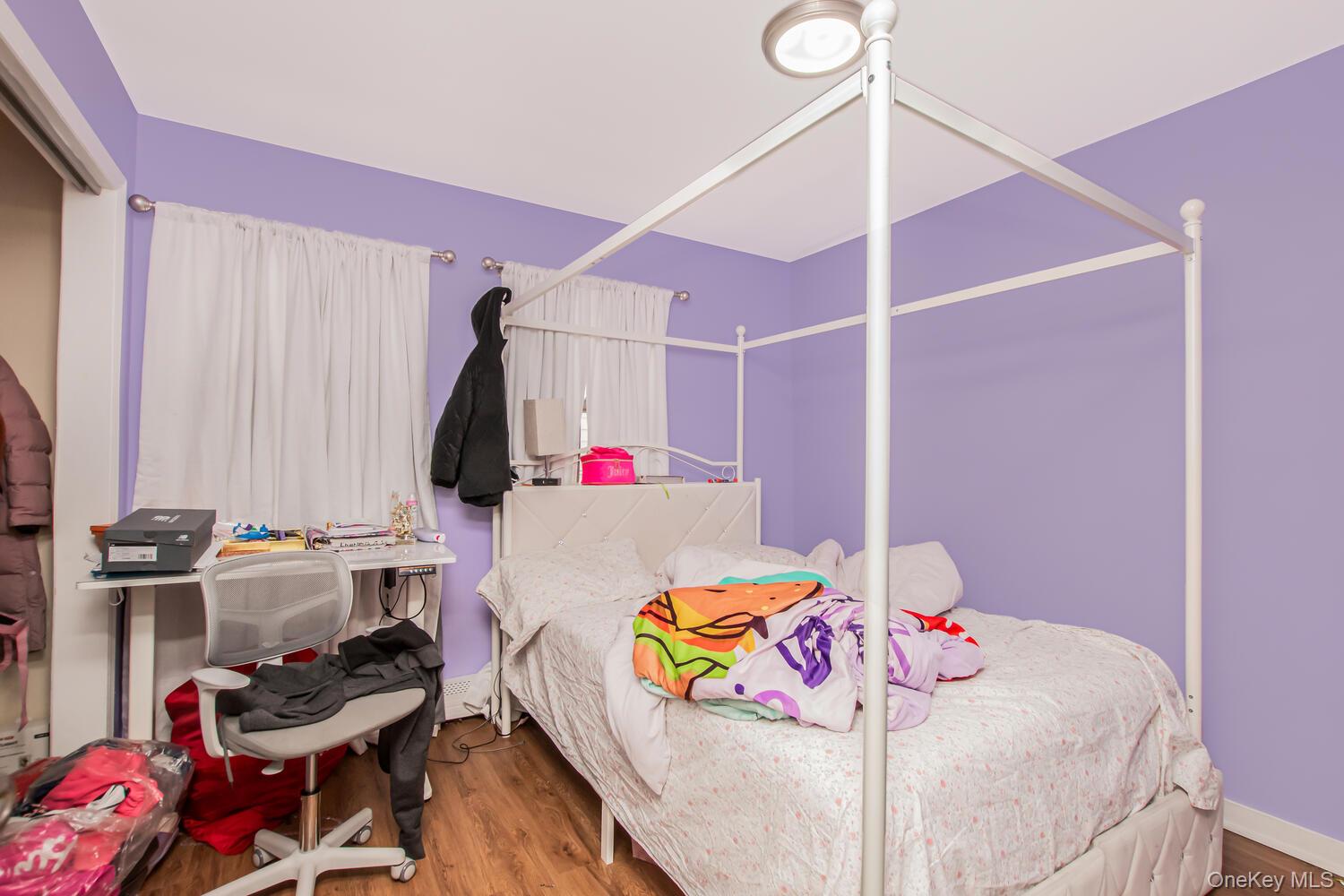 #9 photo, 819 E 223rd Street, Bronx , NY 10466