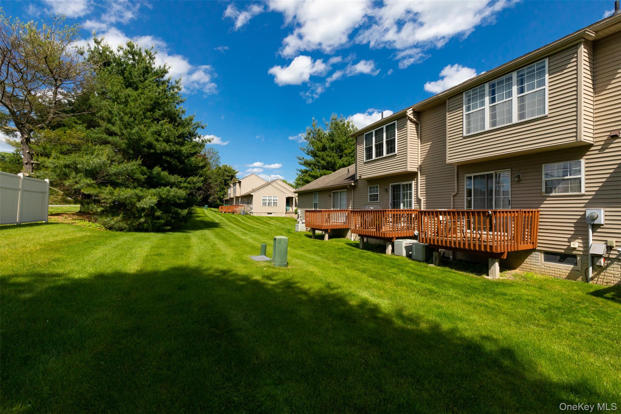 #19 photo, 124 Elmcrest Drive, Fishkill , NY 12524