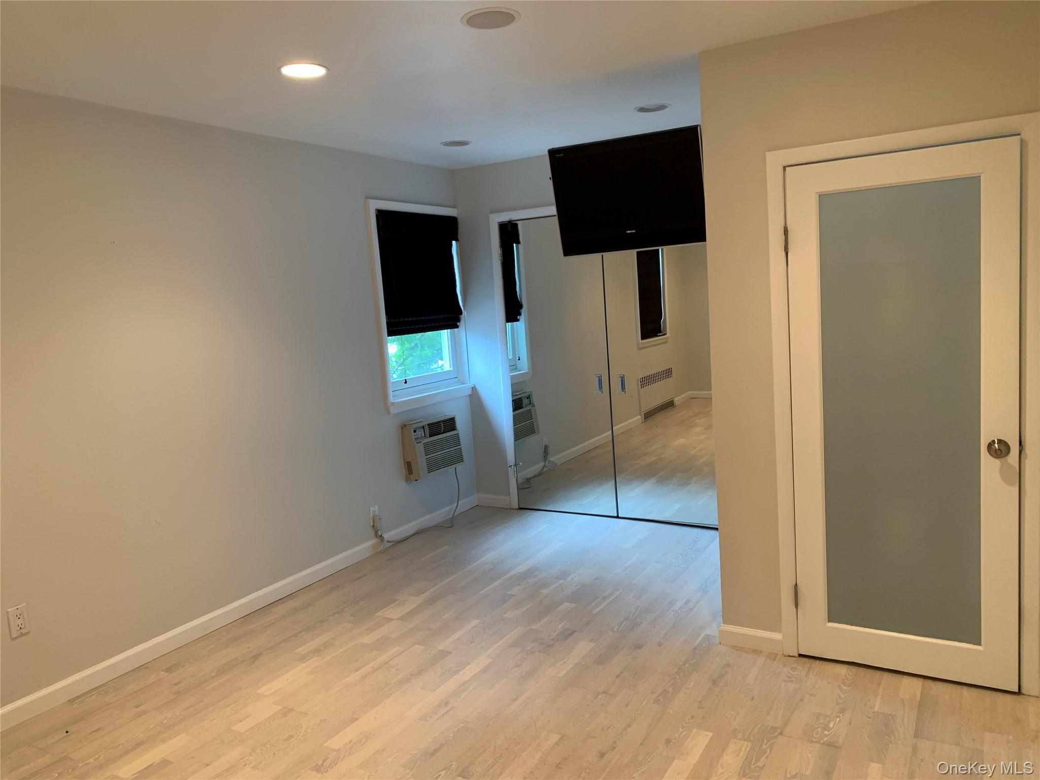 #7 photo, 19 Franklin Avenue, 뉴욕주 New Rochelle , NY 10805