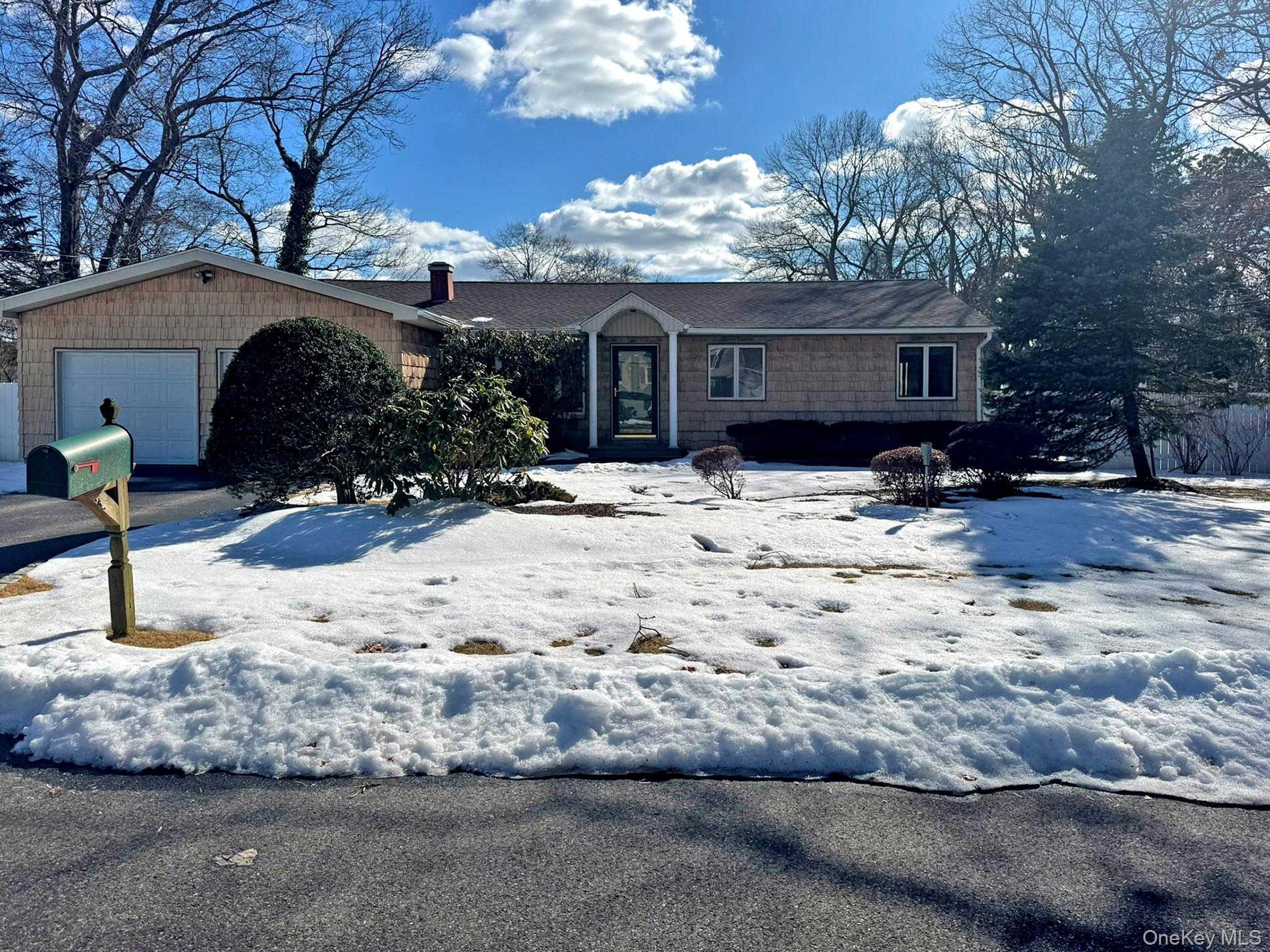 #1 photo, 16 Hempstead Street, Holtsville , NY 11742