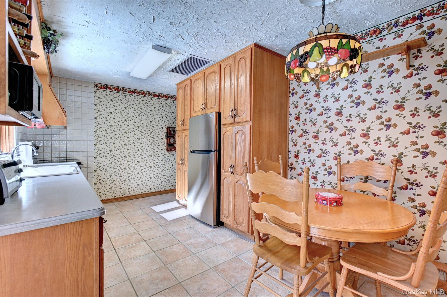 #12 photo, 16 Hempstead Street, Holtsville , NY 11742