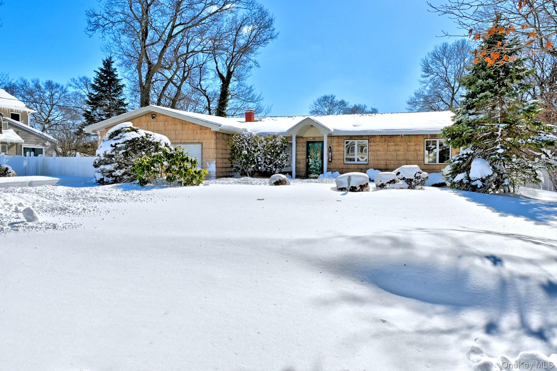 #2 photo, 16 Hempstead Street, Holtsville , NY 11742