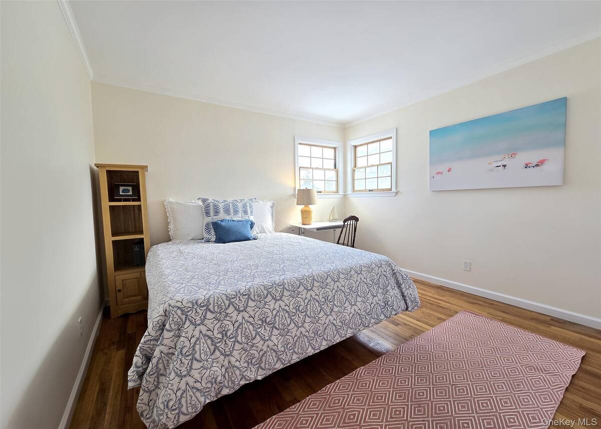 #13 photo, 165 Edgewater Avenue, Bayport , NY 11705