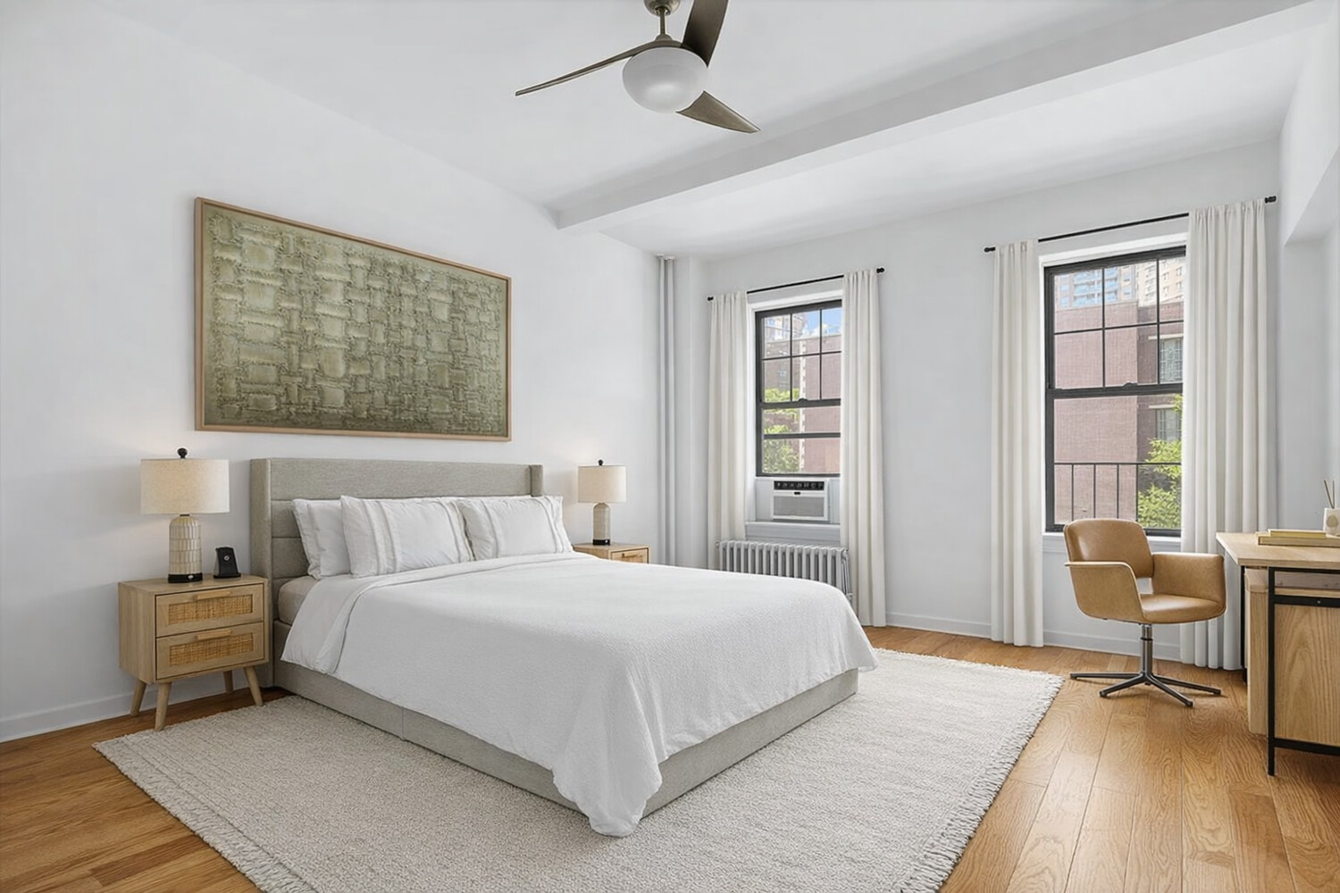 #6 photo, 141 E 3RD Street, 맨해튼 East Village , NY 10009