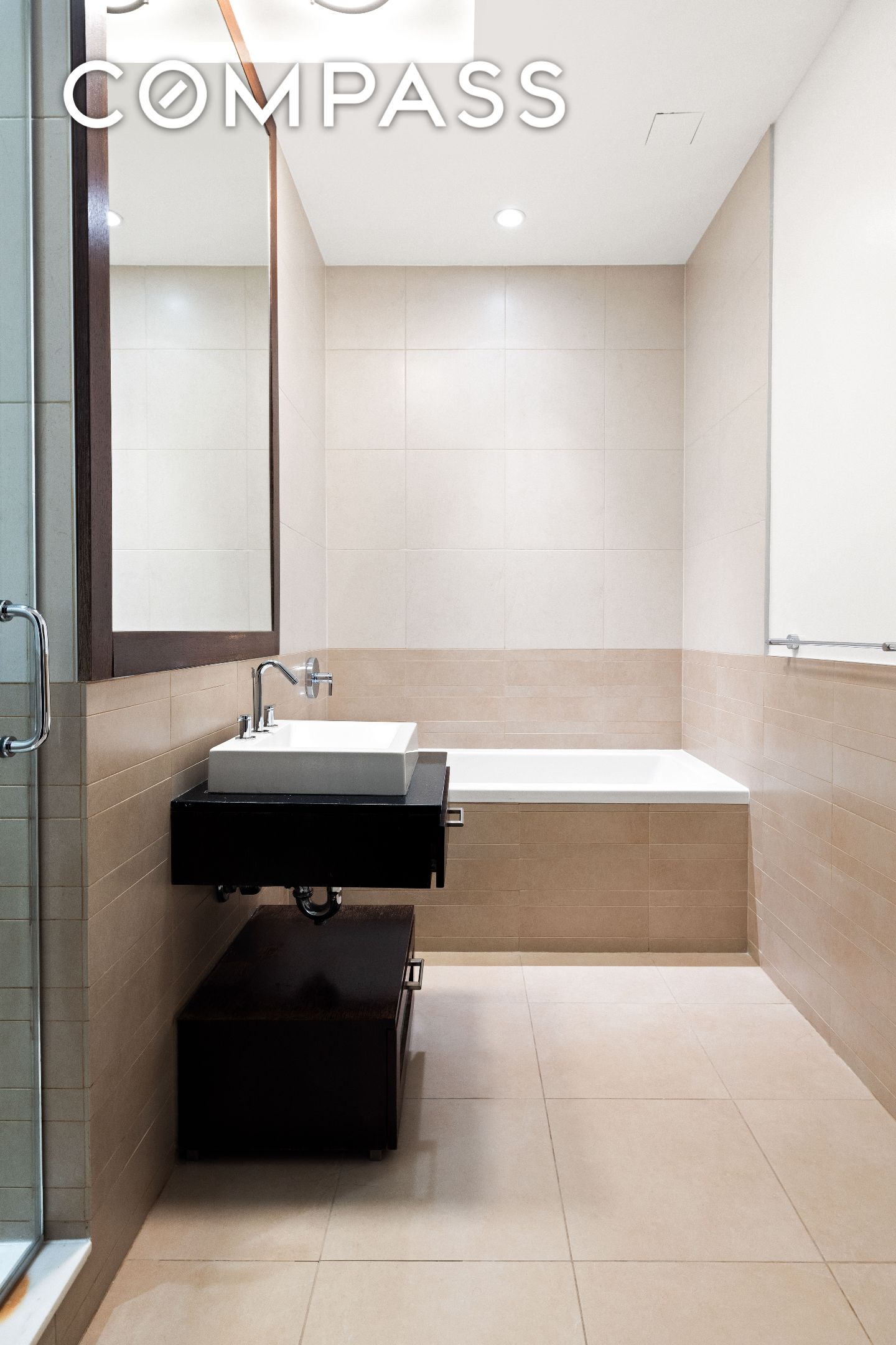 #5 photo, New York City, 맨해튼 Midtown , NY 10016