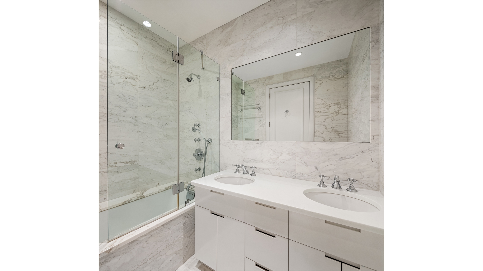 #16 photo, 722 BROADWAY, NoHo , NY 10003