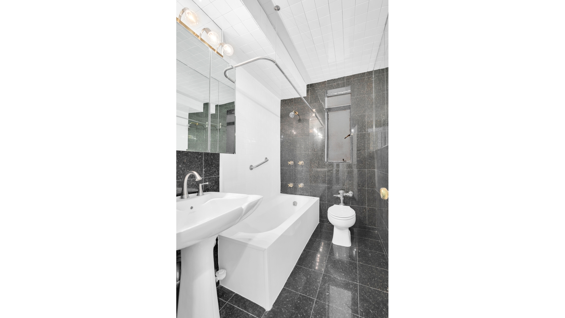 #6 photo, 25 CENTRAL Park W, Lincoln Square , NY 10023