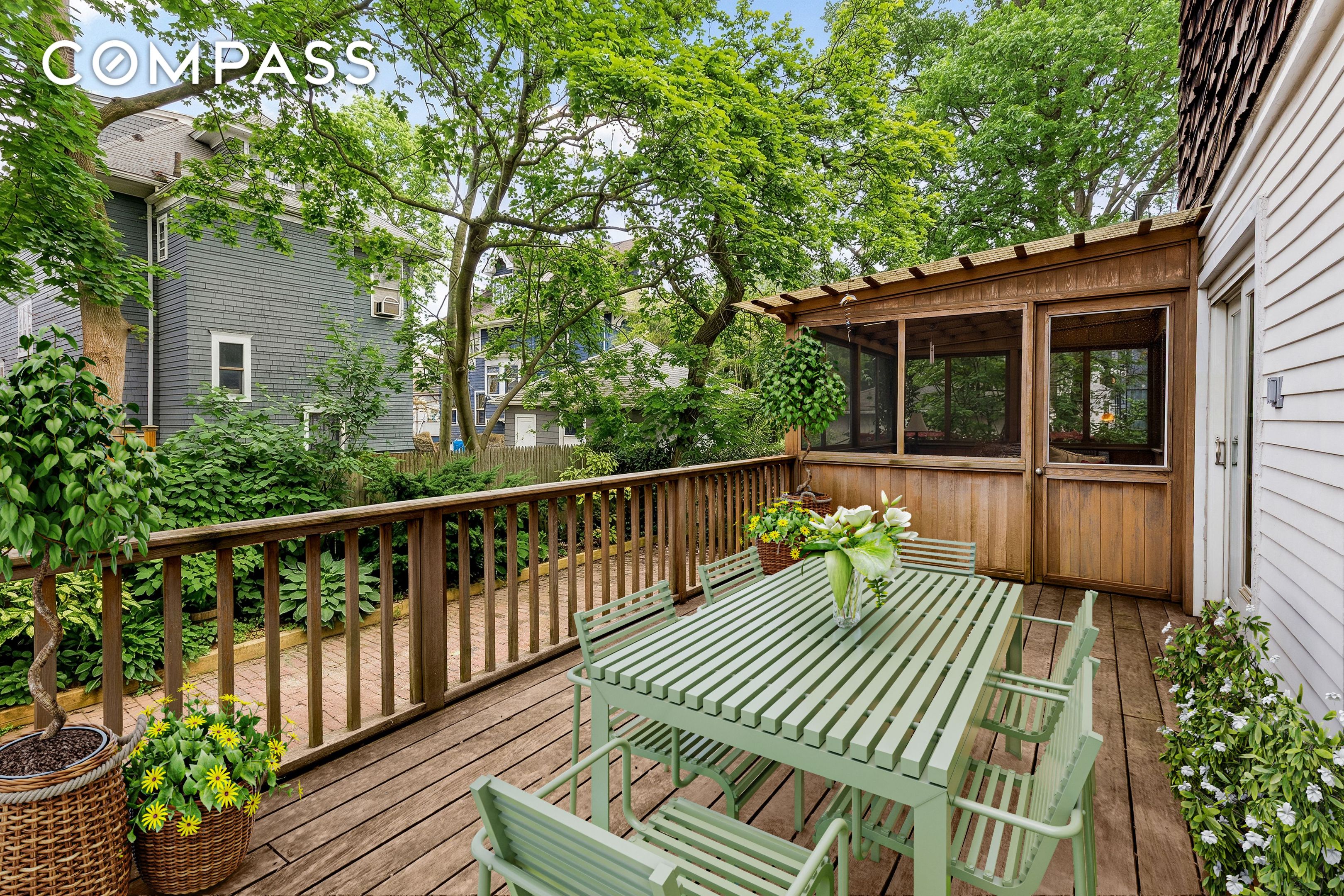 #8 photo, 155 Stratford Road, 브루클린 Prospect Park South , NY 11218