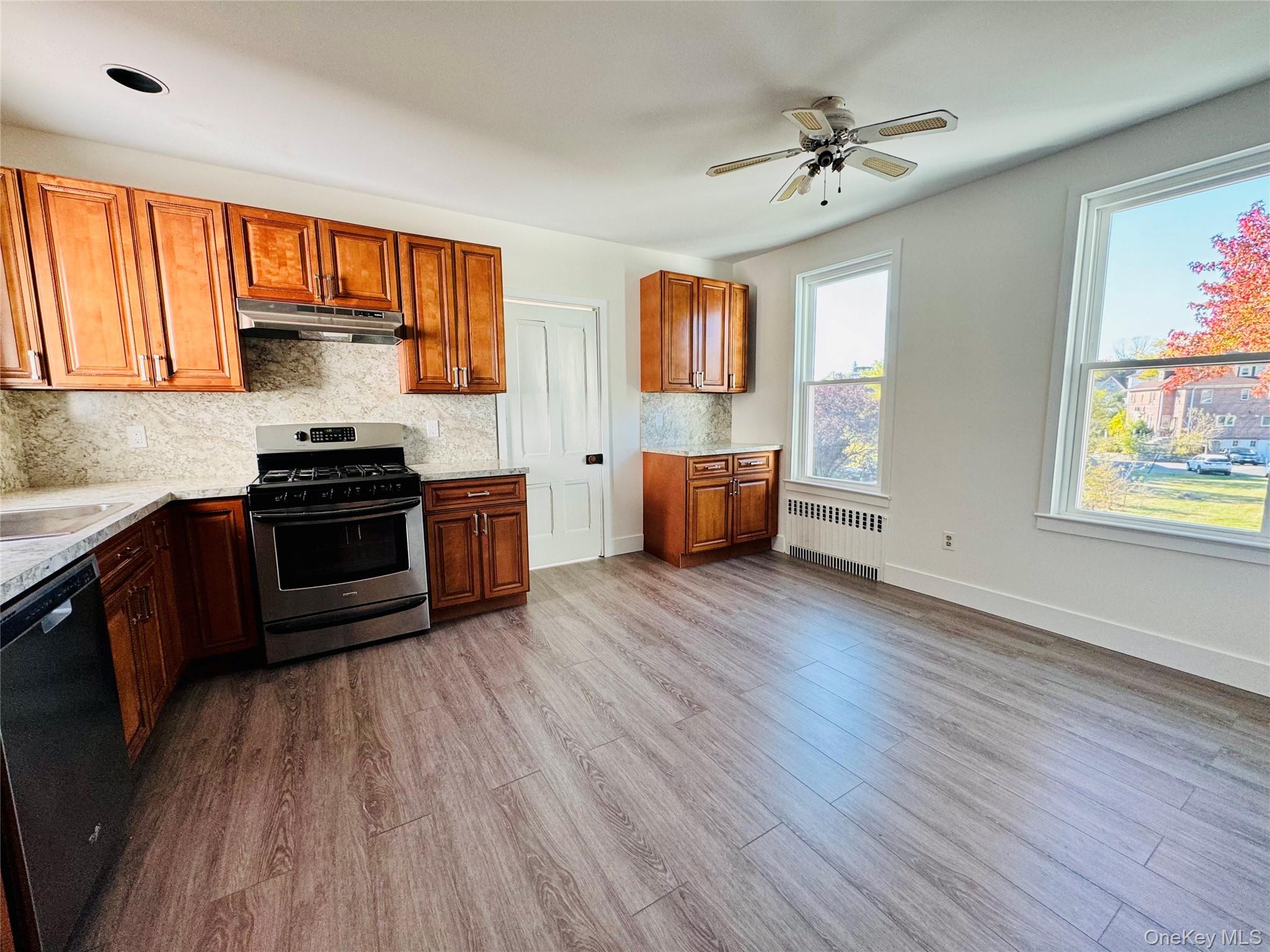 #1 photo, 38 Linden Place, New Rochelle , NY 10801