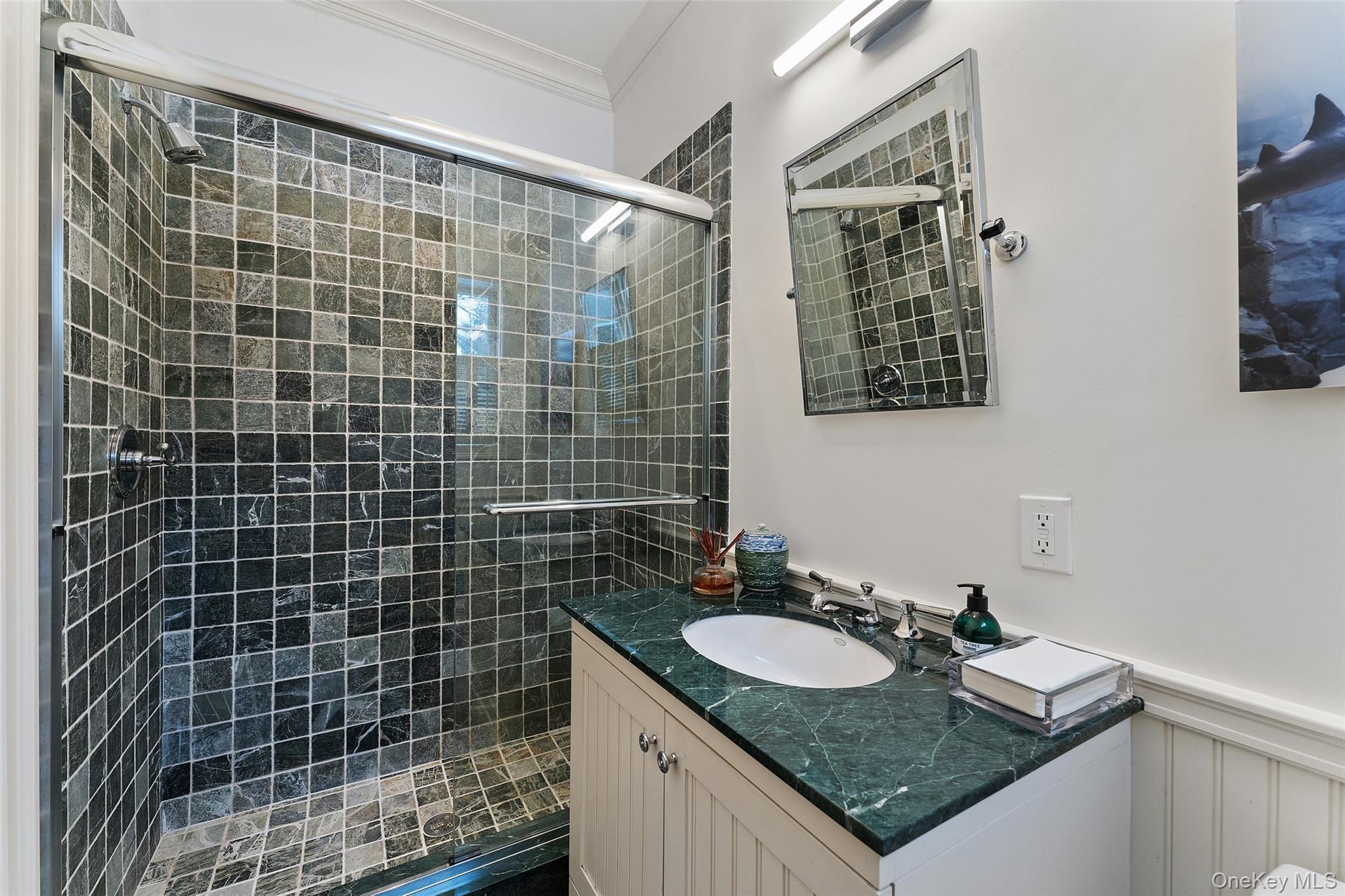 #17 photo, 35 Eton Road, Scarsdale , NY 10583