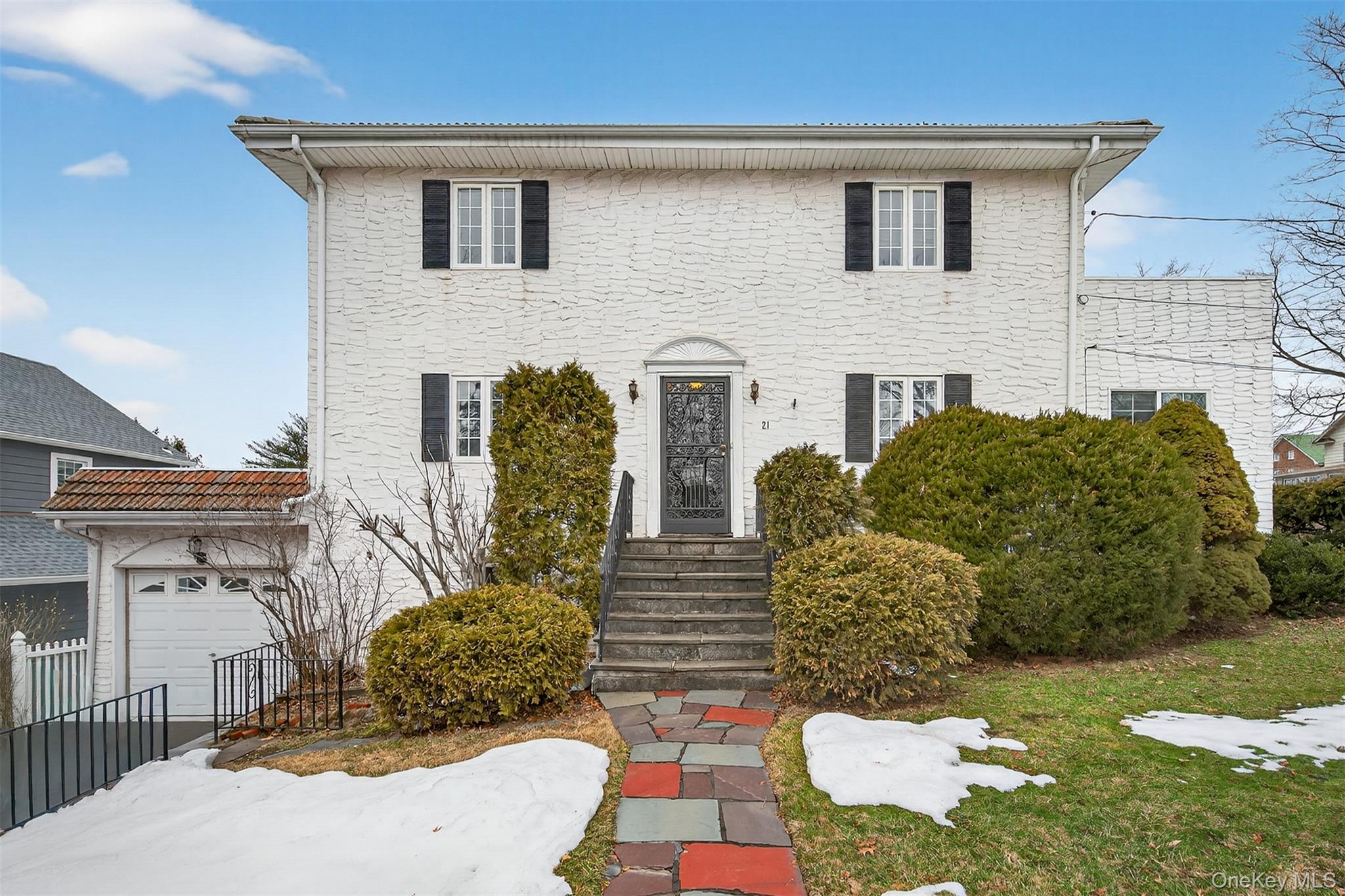 #1 photo, 21 Lawrence Place, Pelham , NY 10803