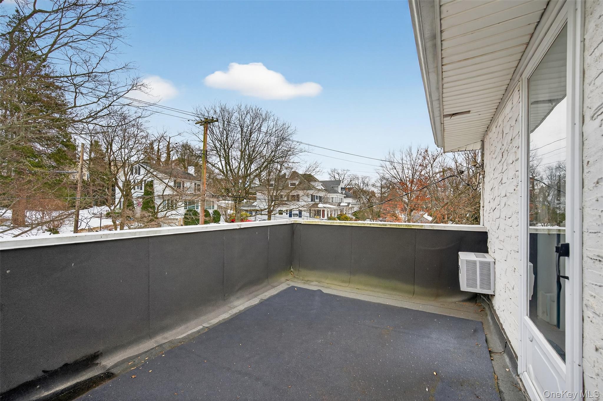 #18 photo, 21 Lawrence Place, Pelham , NY 10803