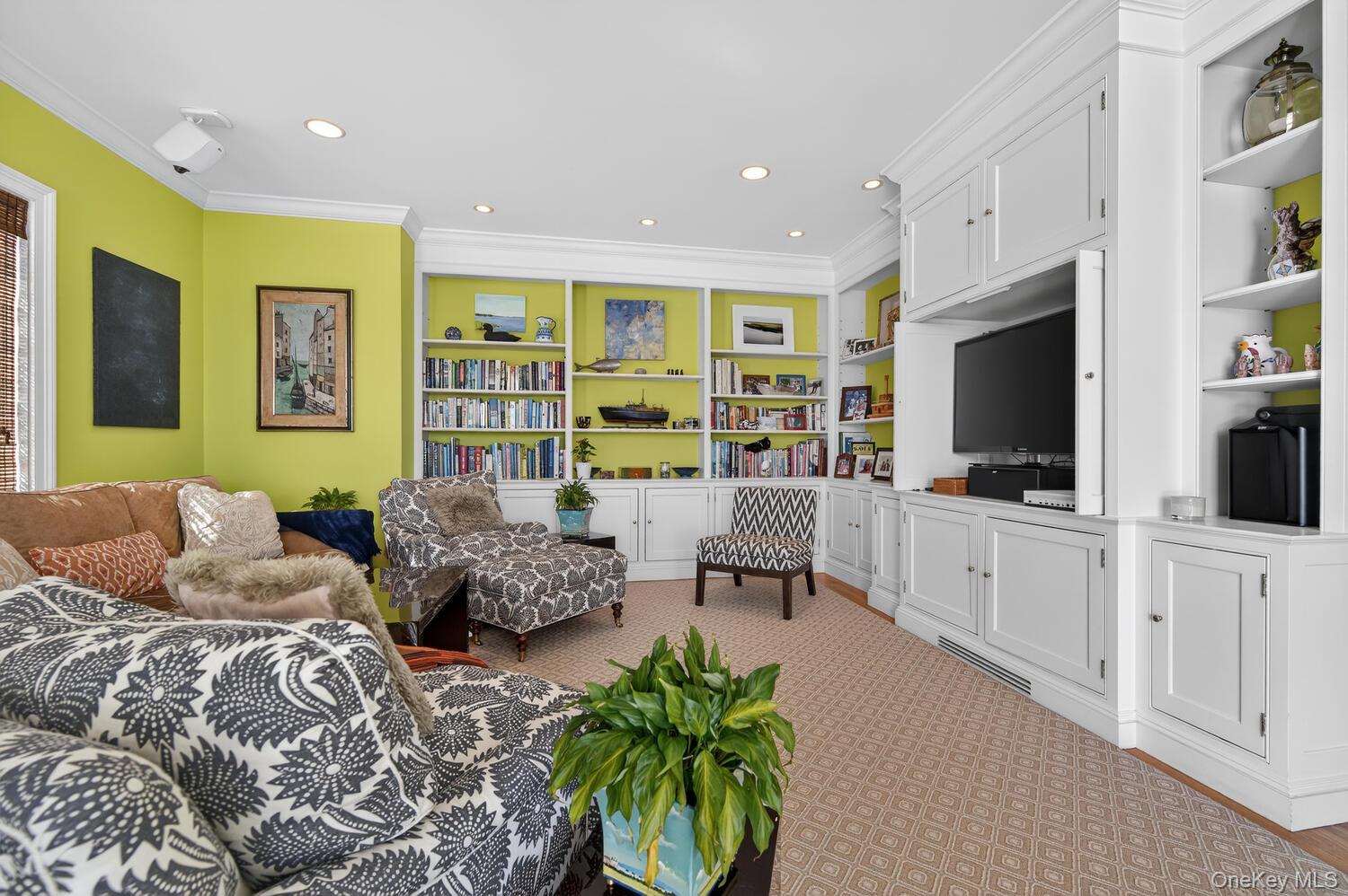 #10 photo, 336 Mariposa Drive, Oyster Bay , NY 11771