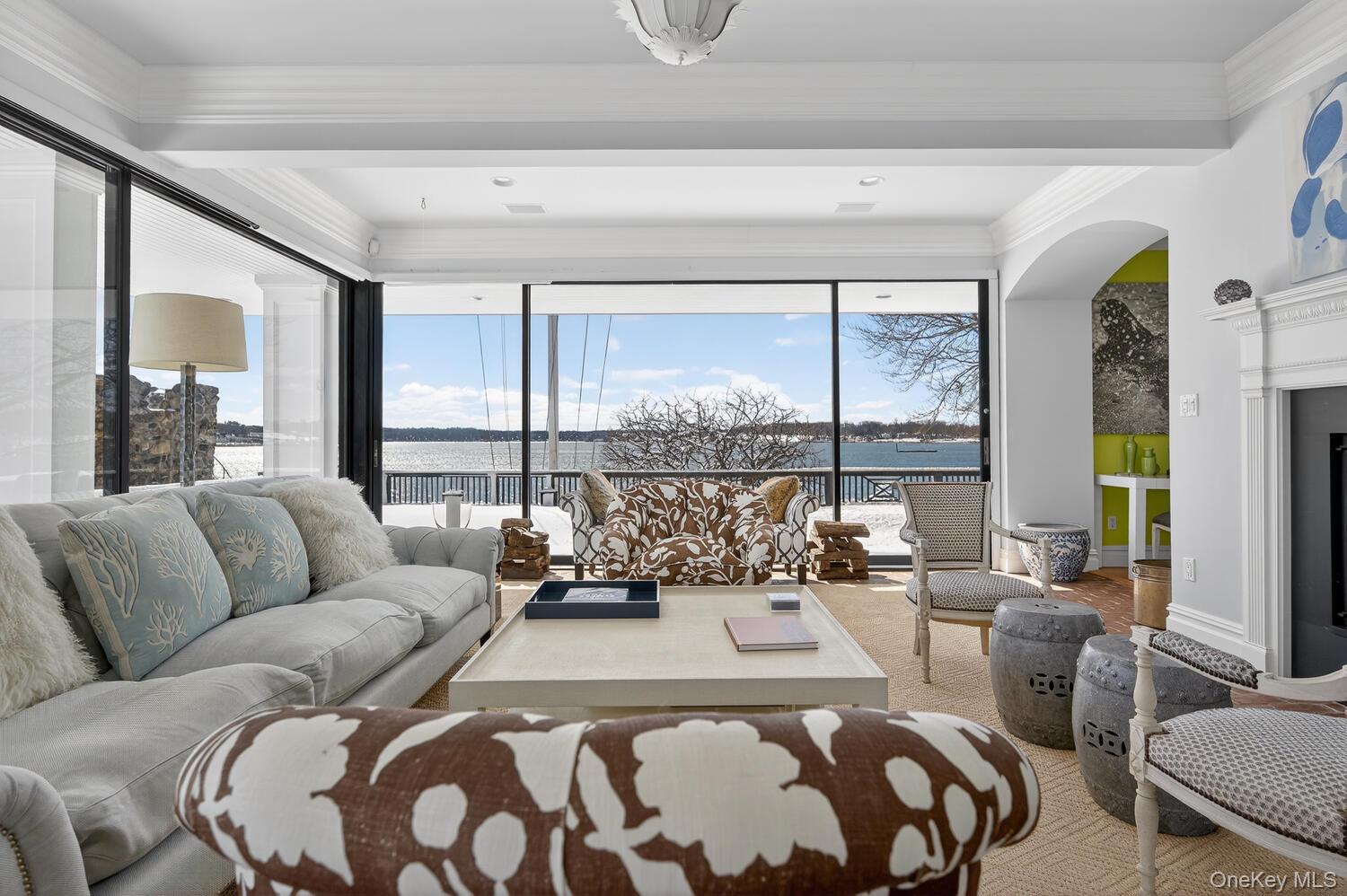 #13 photo, 336 Mariposa Drive, Oyster Bay , NY 11771