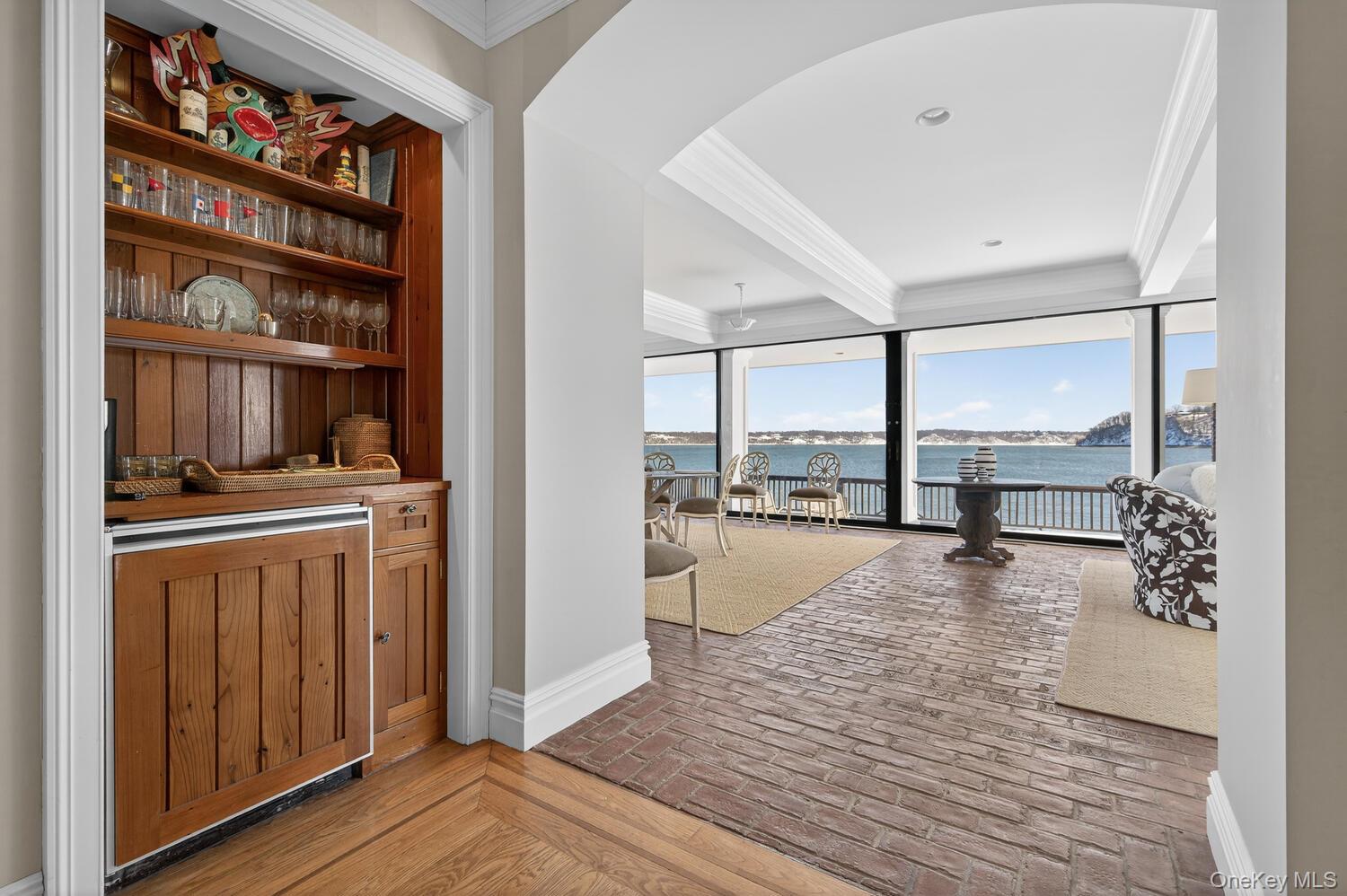 #5 photo, 336 Mariposa Drive, Oyster Bay , NY 11771