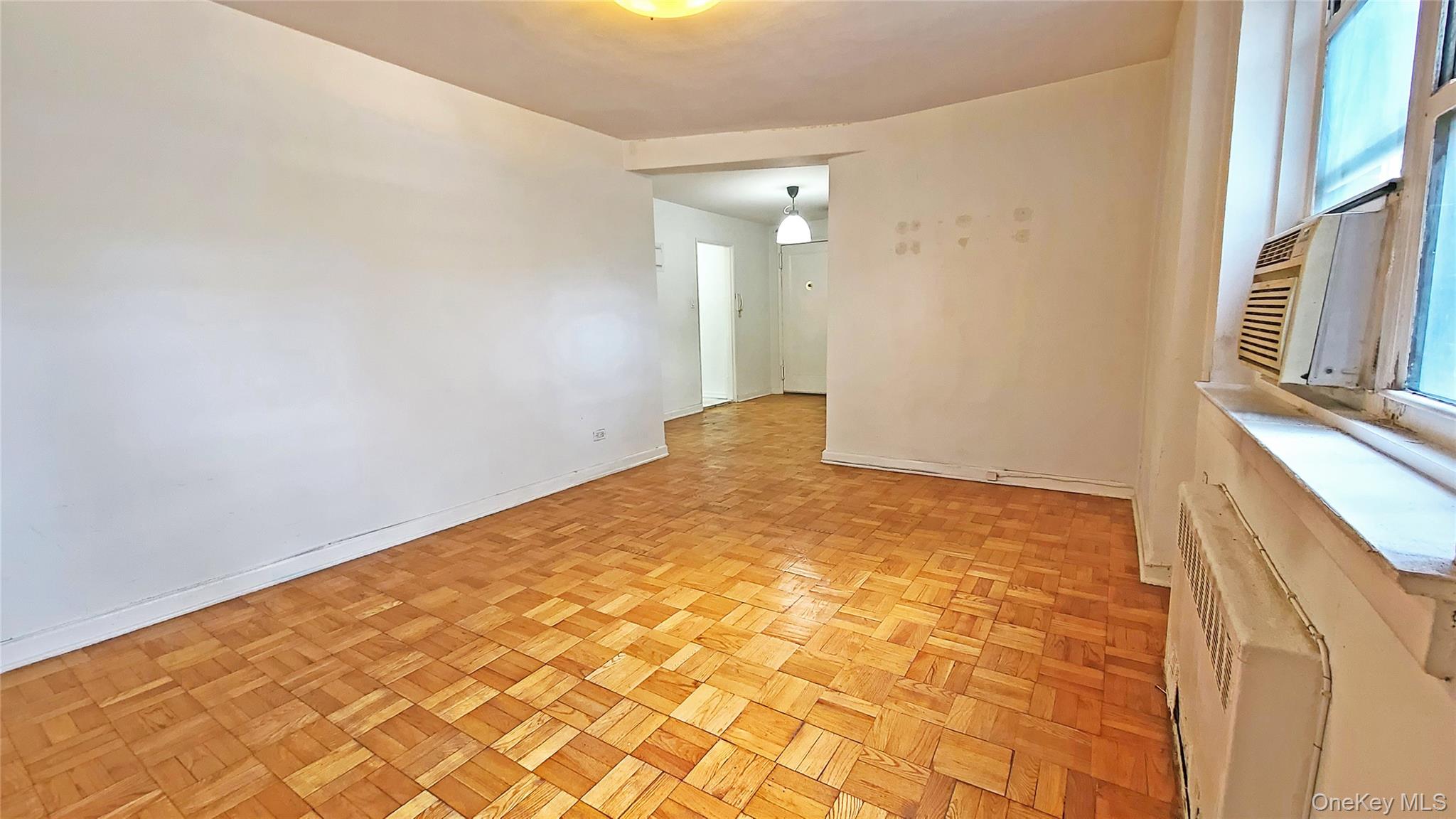 #11 photo, 82-39 134th Street, Briarwood , NY 11435