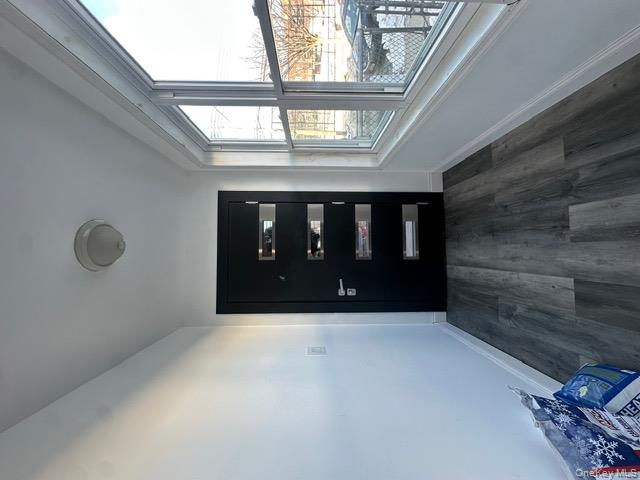 #4 photo, 7836 69th Avenue, 뉴욕퀸즈 Middle Village , NY 11379