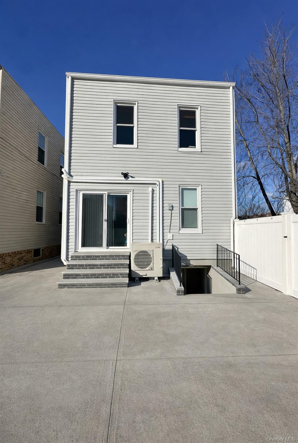 #6 photo, 7836 69th Avenue, 뉴욕퀸즈 Middle Village , NY 11379