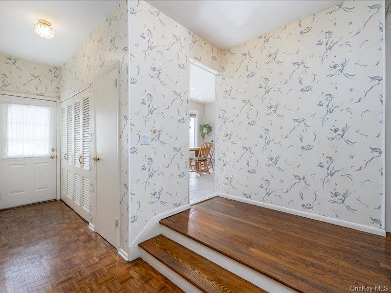 #10 photo, 16 Wright Road, নাসাউ কাউন্টি Rockville Centre , NY 11570