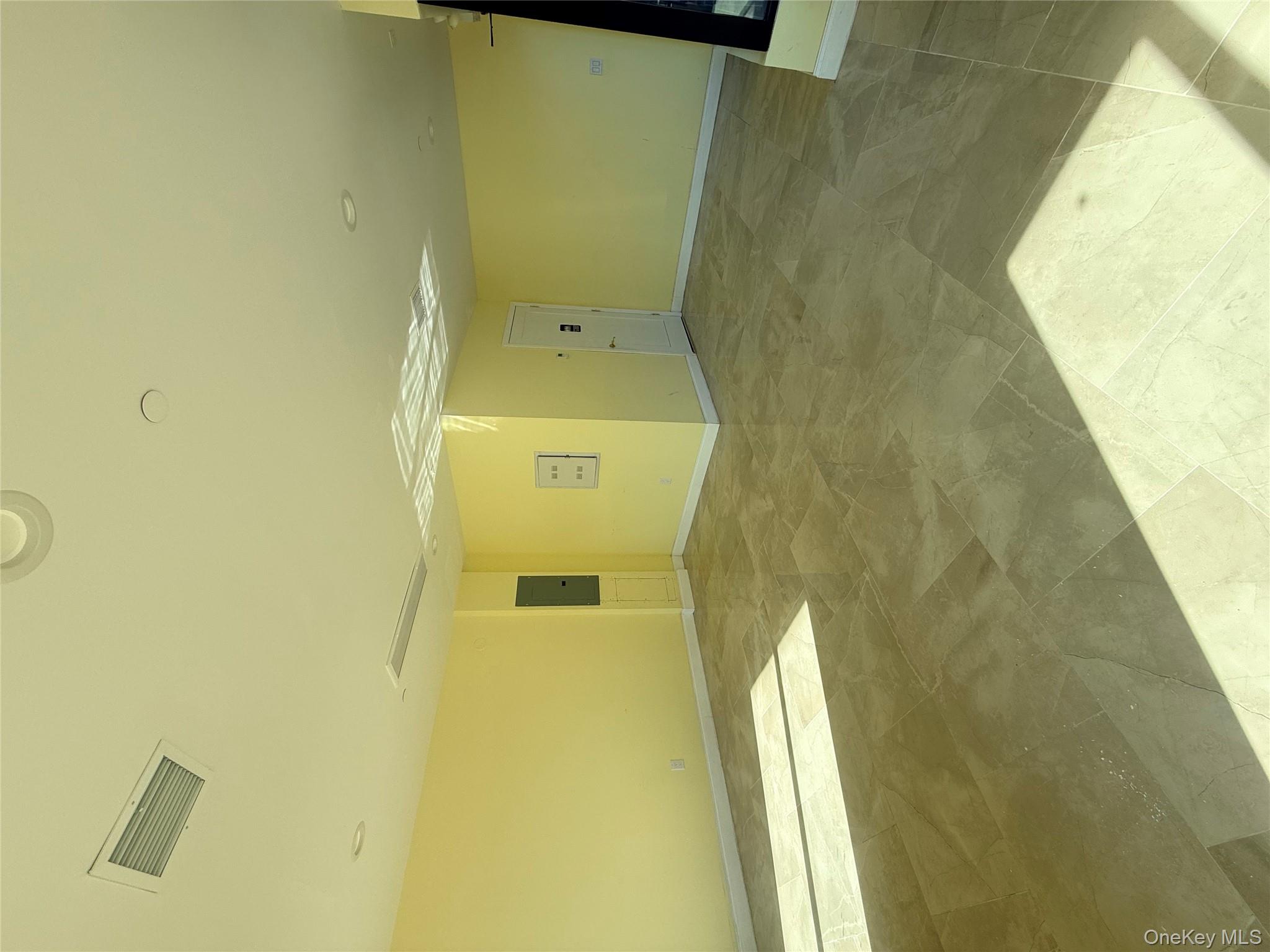 #7 photo, 129-23 101st Avenue, Richmond Hill S. , NY 11419