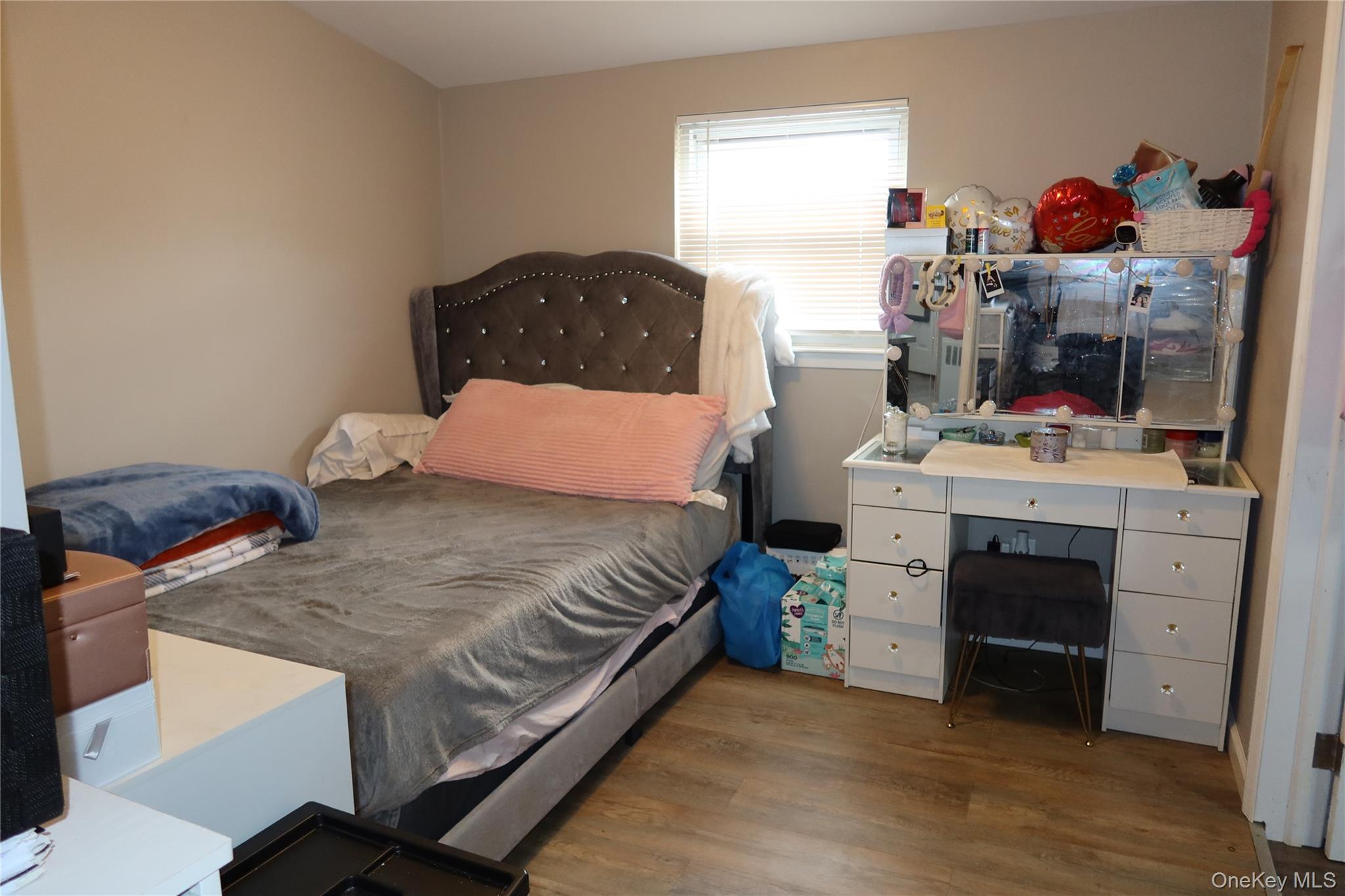 #11 photo, 94 4th Avenue, מחוז נסאו East Rockaway , NY 11518