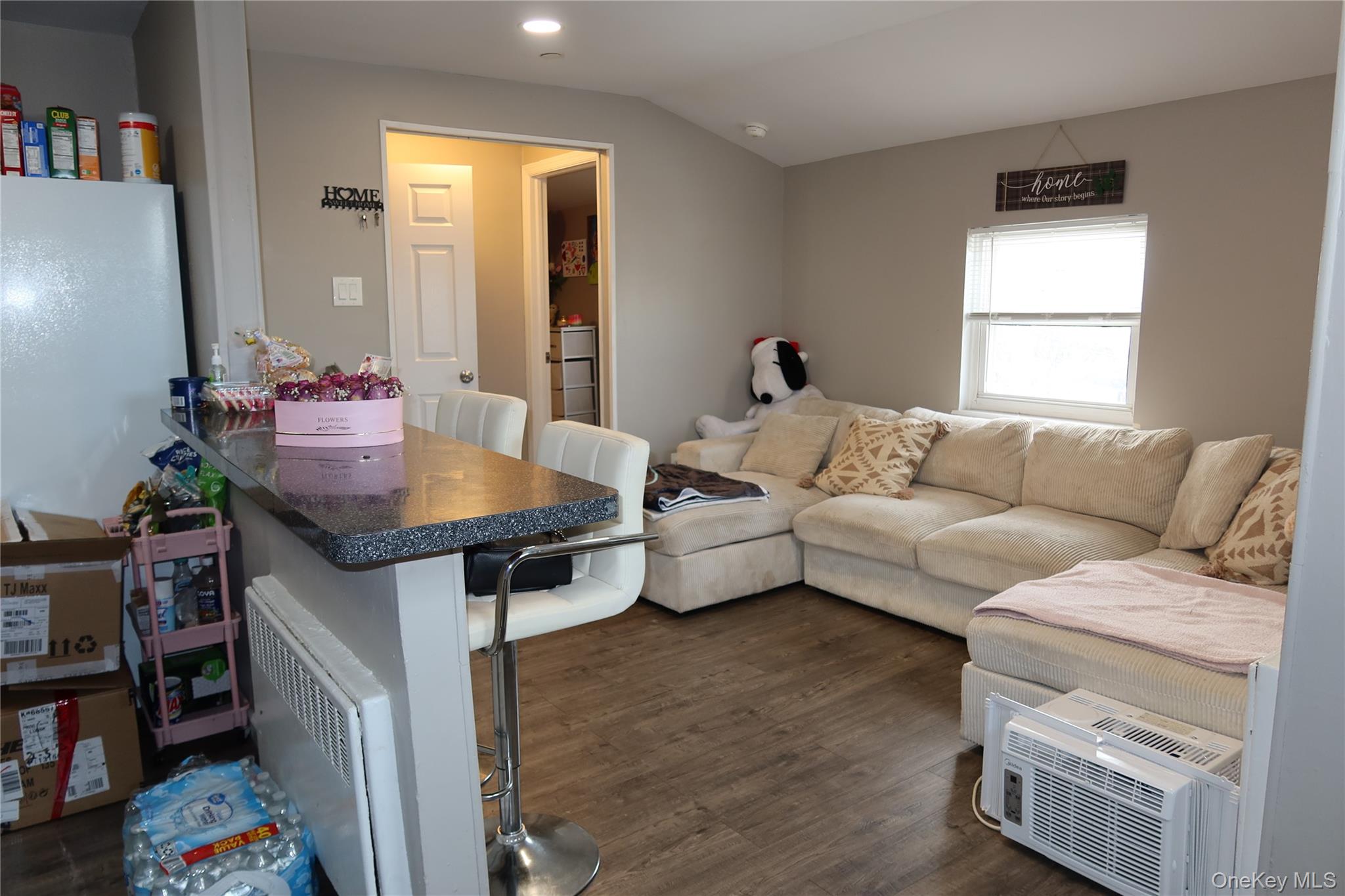 #4 photo, 94 4th Avenue, מחוז נסאו East Rockaway , NY 11518