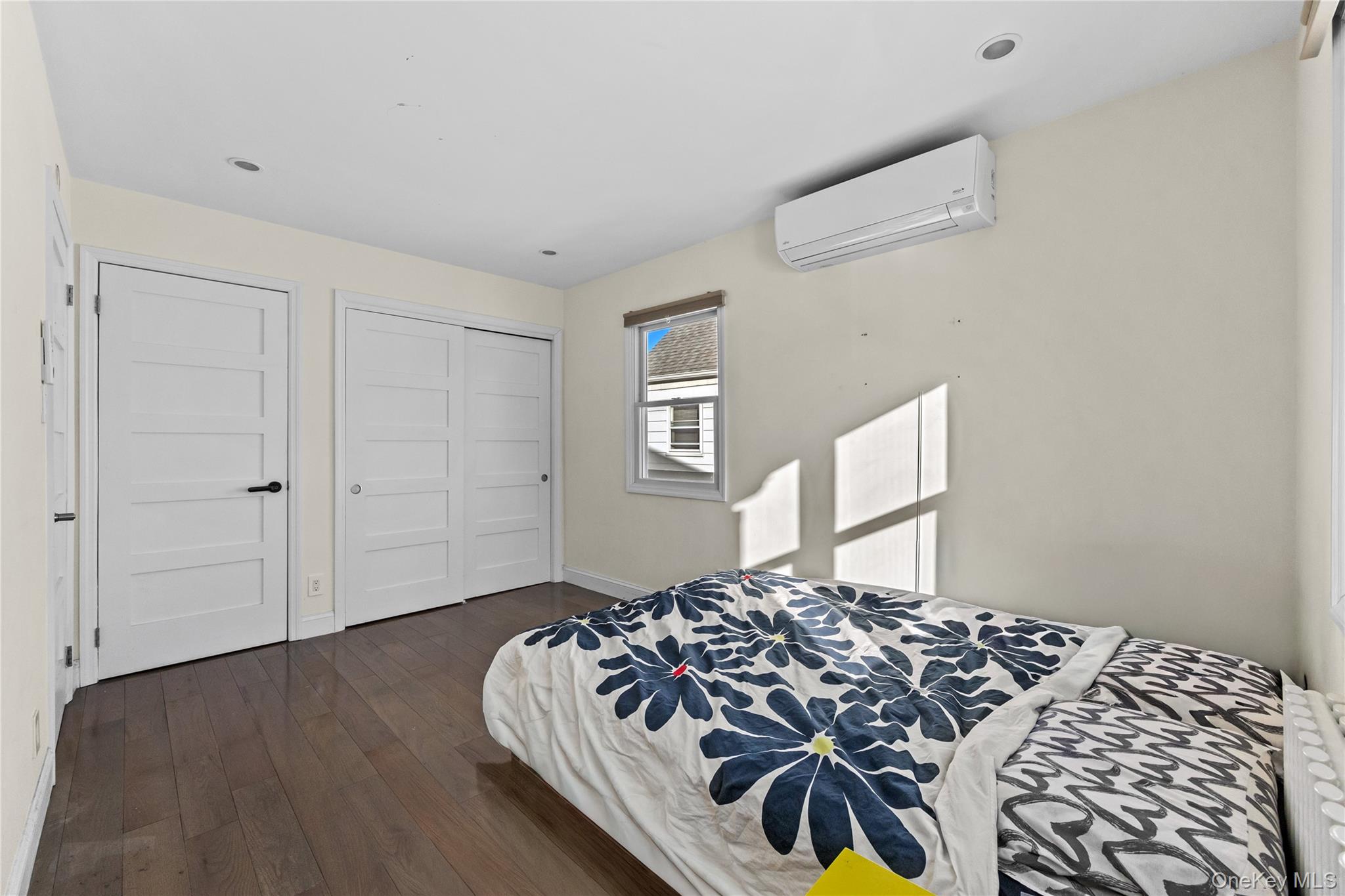 #15 photo, 16337 20th Avenue, 뉴욕퀸즈 Whitestone , NY 11357