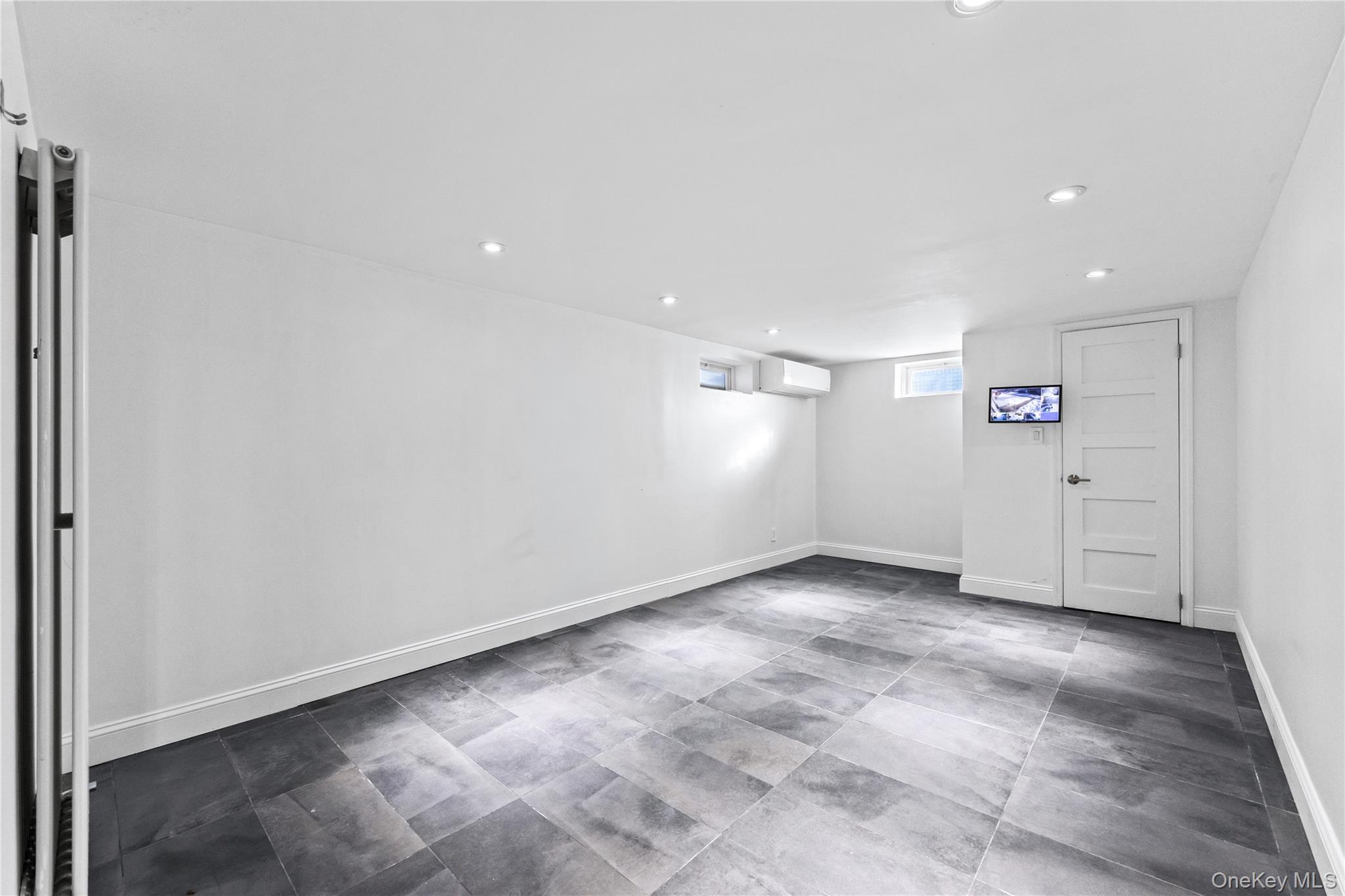 #20 photo, 16337 20th Avenue, 뉴욕퀸즈 Whitestone , NY 11357