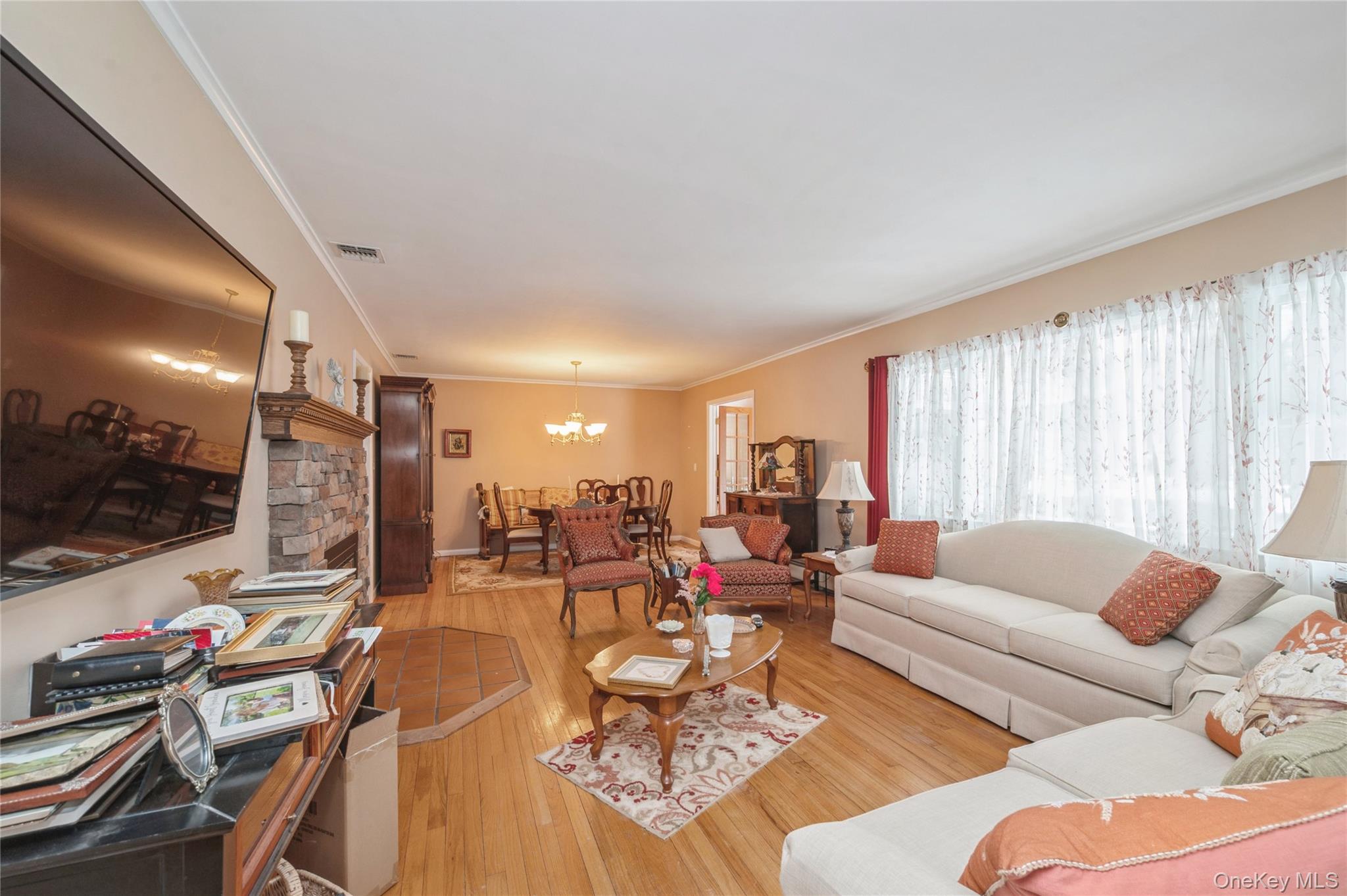 #8 photo, 9 Elm Lane, 롱 아일랜드 Stony Brook , NY 11790