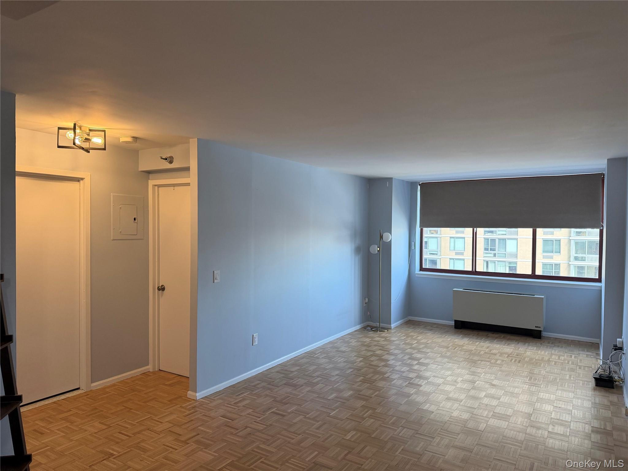 #12 photo, 4-74 48th Avenue, কুইন্‌স Long Island City , NY 11109