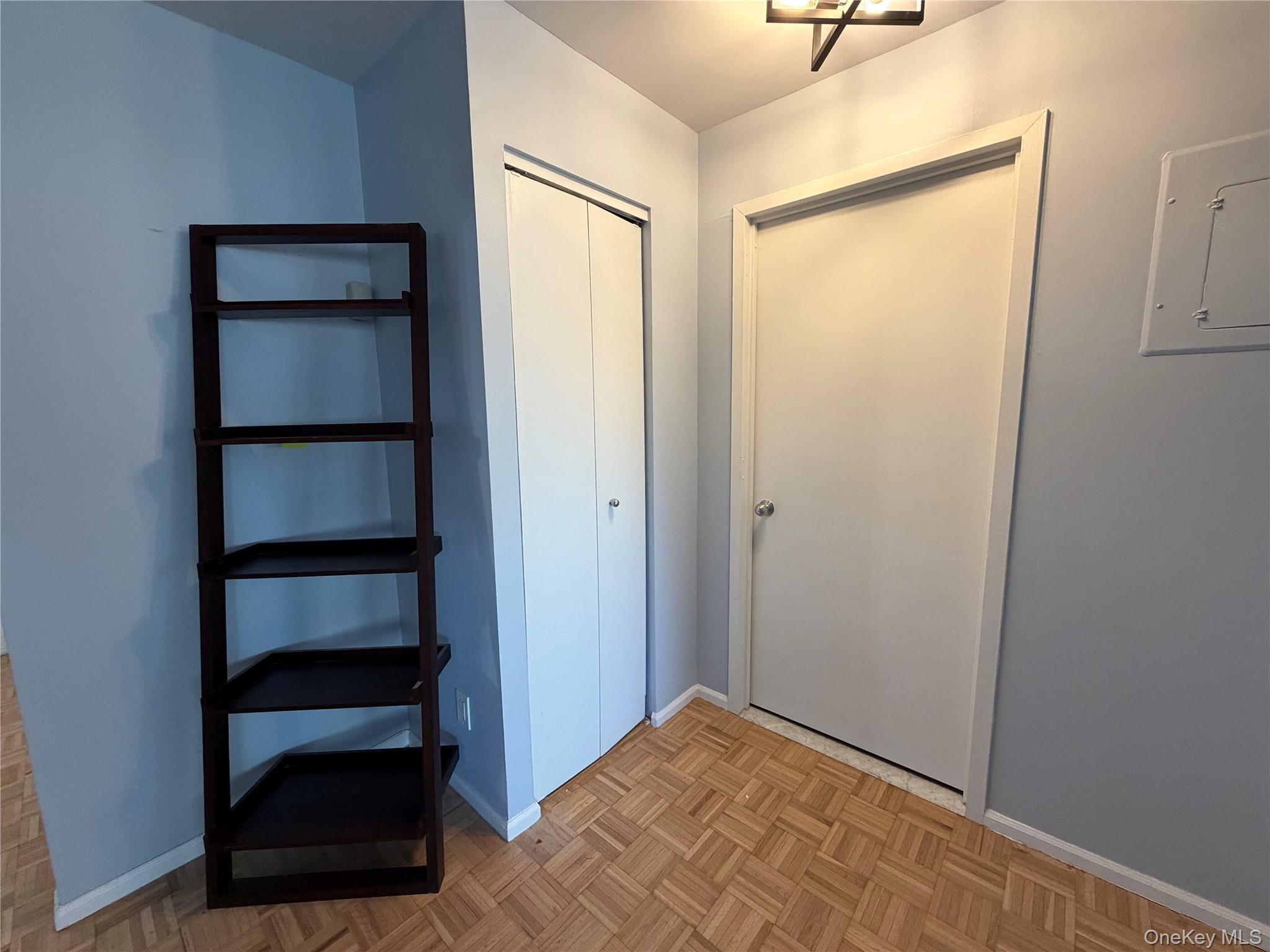 #14 photo, 4-74 48th Avenue, কুইন্‌স Long Island City , NY 11109