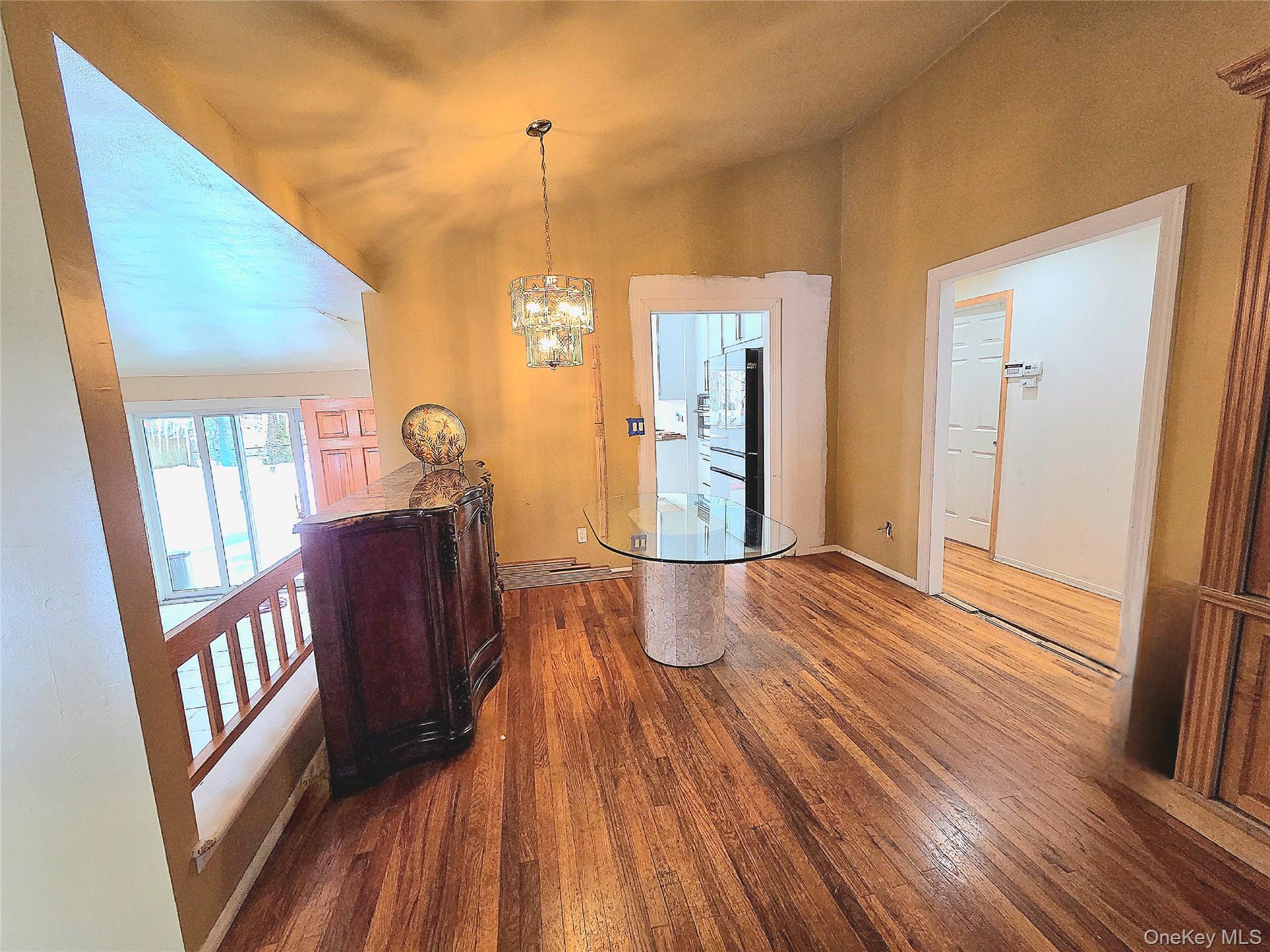 #12 photo, 25 Fuller Street, 롱 아일랜드 Dix Hills , NY 11746