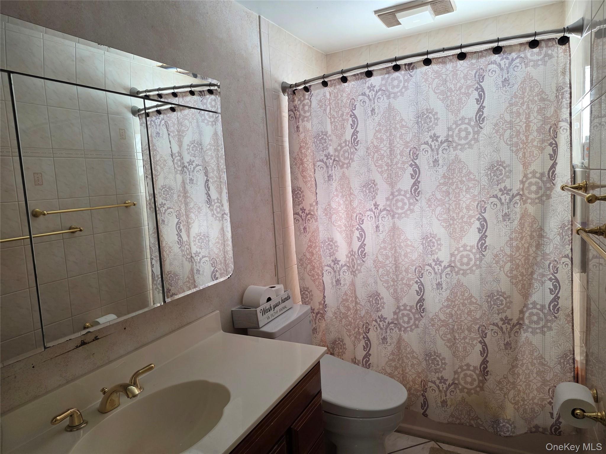 #17 photo, 25 Fuller Street, 롱 아일랜드 Dix Hills , NY 11746