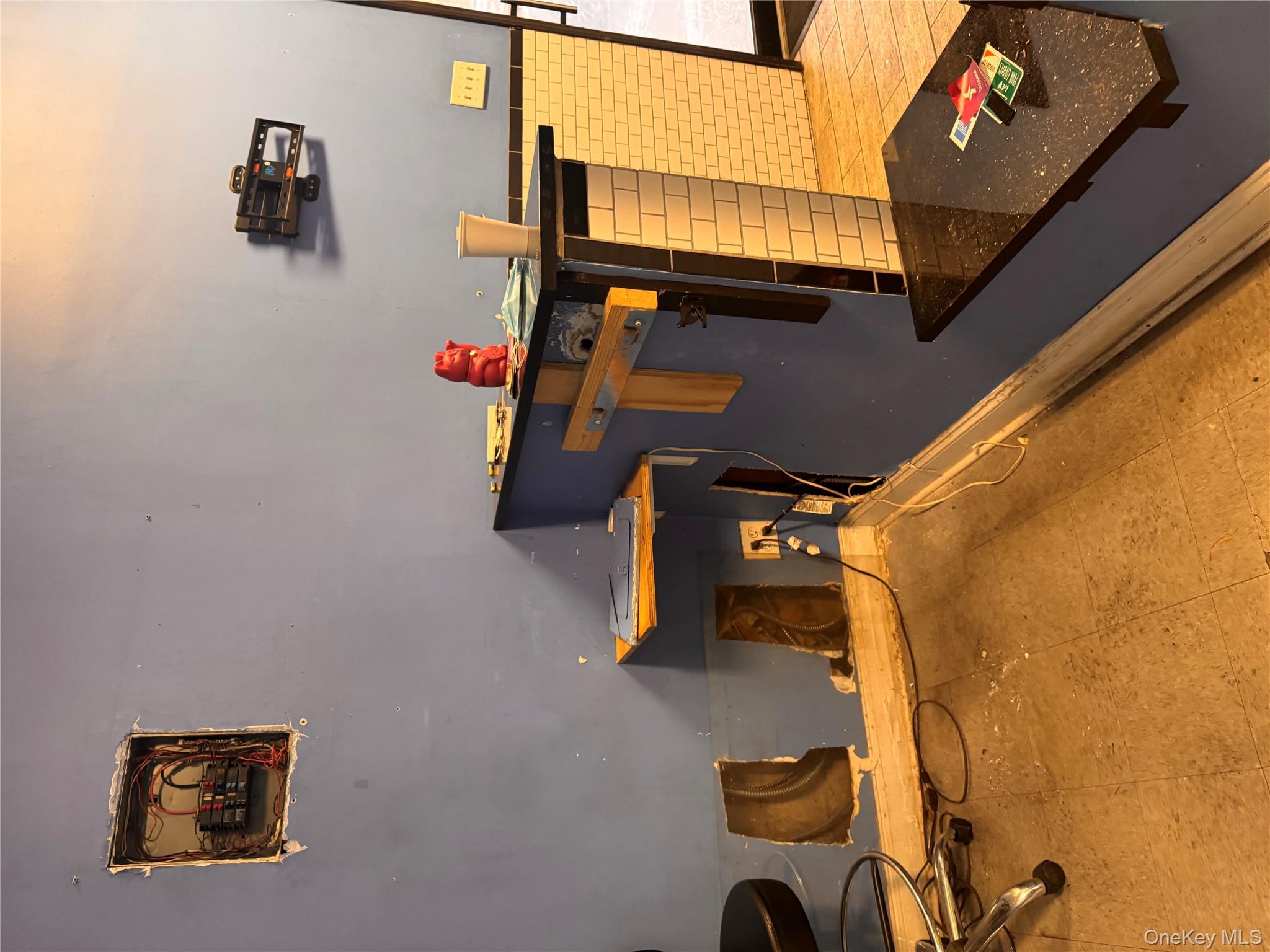 #7 photo, 108 Saratoga Avenue, Brooklyn , NY 11233