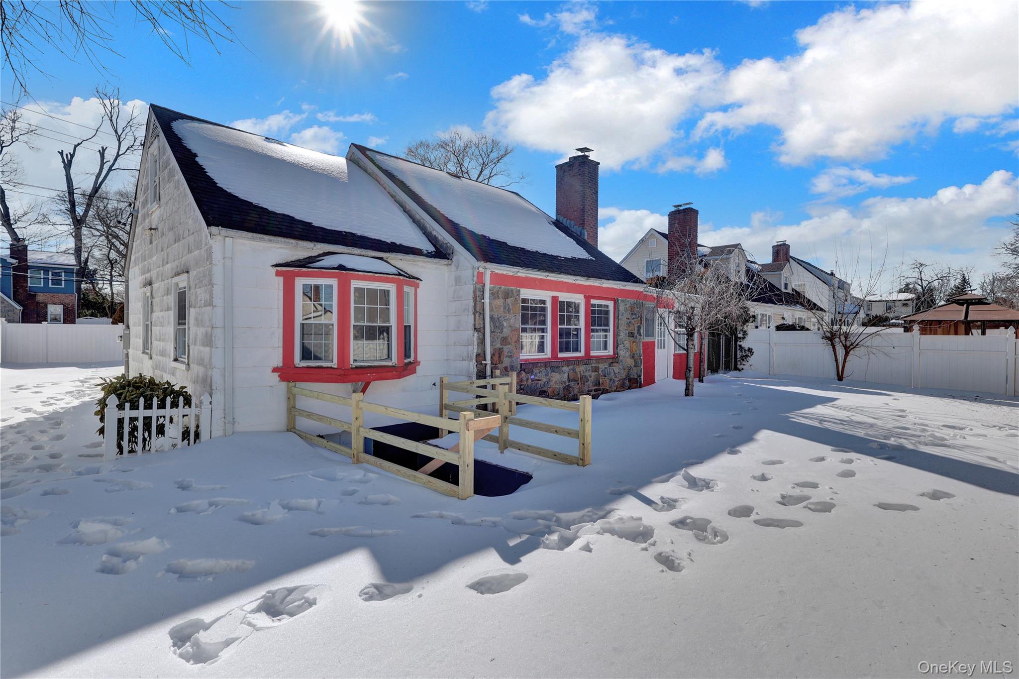 #17 photo, 1009 Centennial Avenue, North Baldwin , NY 11510