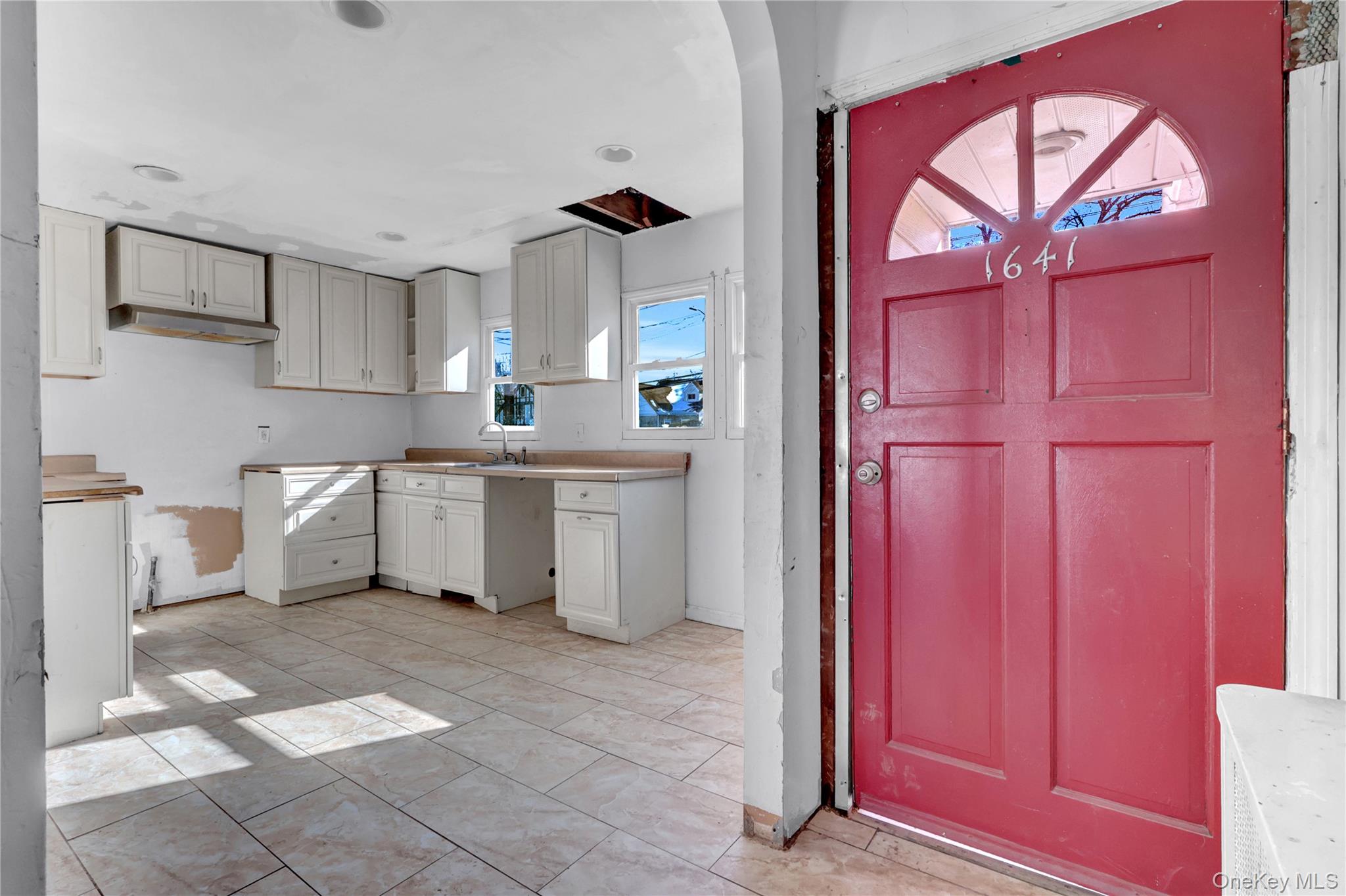 #2 photo, 1009 Centennial Avenue, North Baldwin , NY 11510