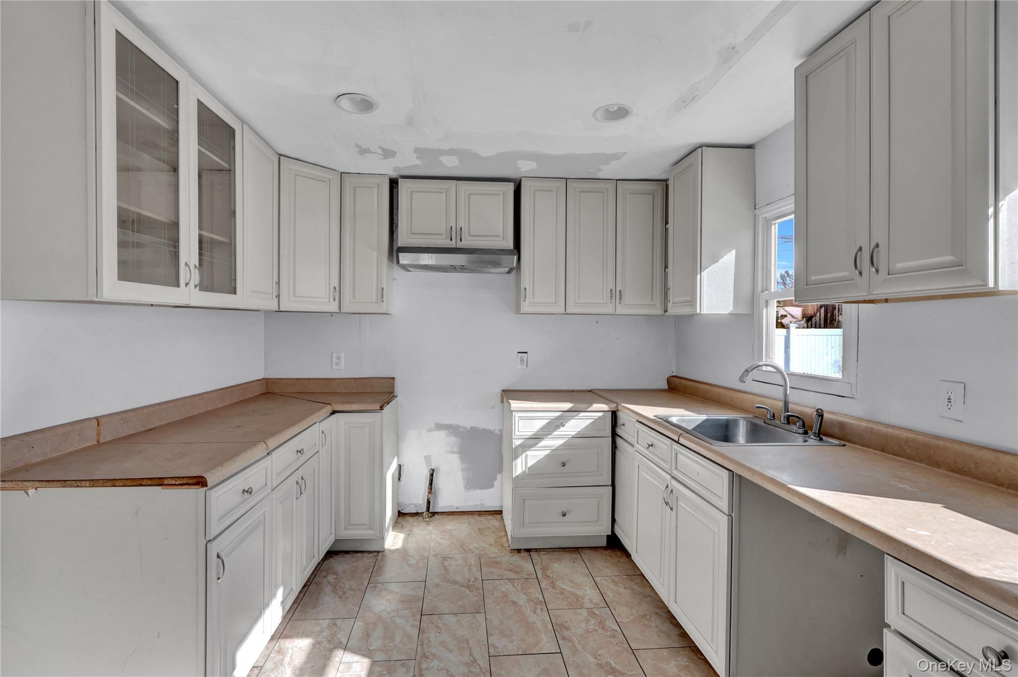 #5 photo, 1009 Centennial Avenue, North Baldwin , NY 11510