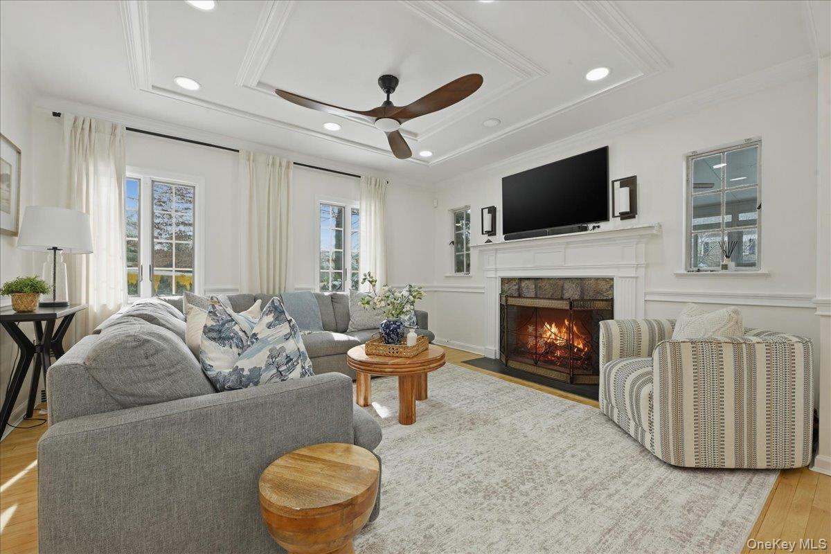 #3 photo, 210 Clinton Road, নাসাউ কাউন্টি Garden City , NY 11530