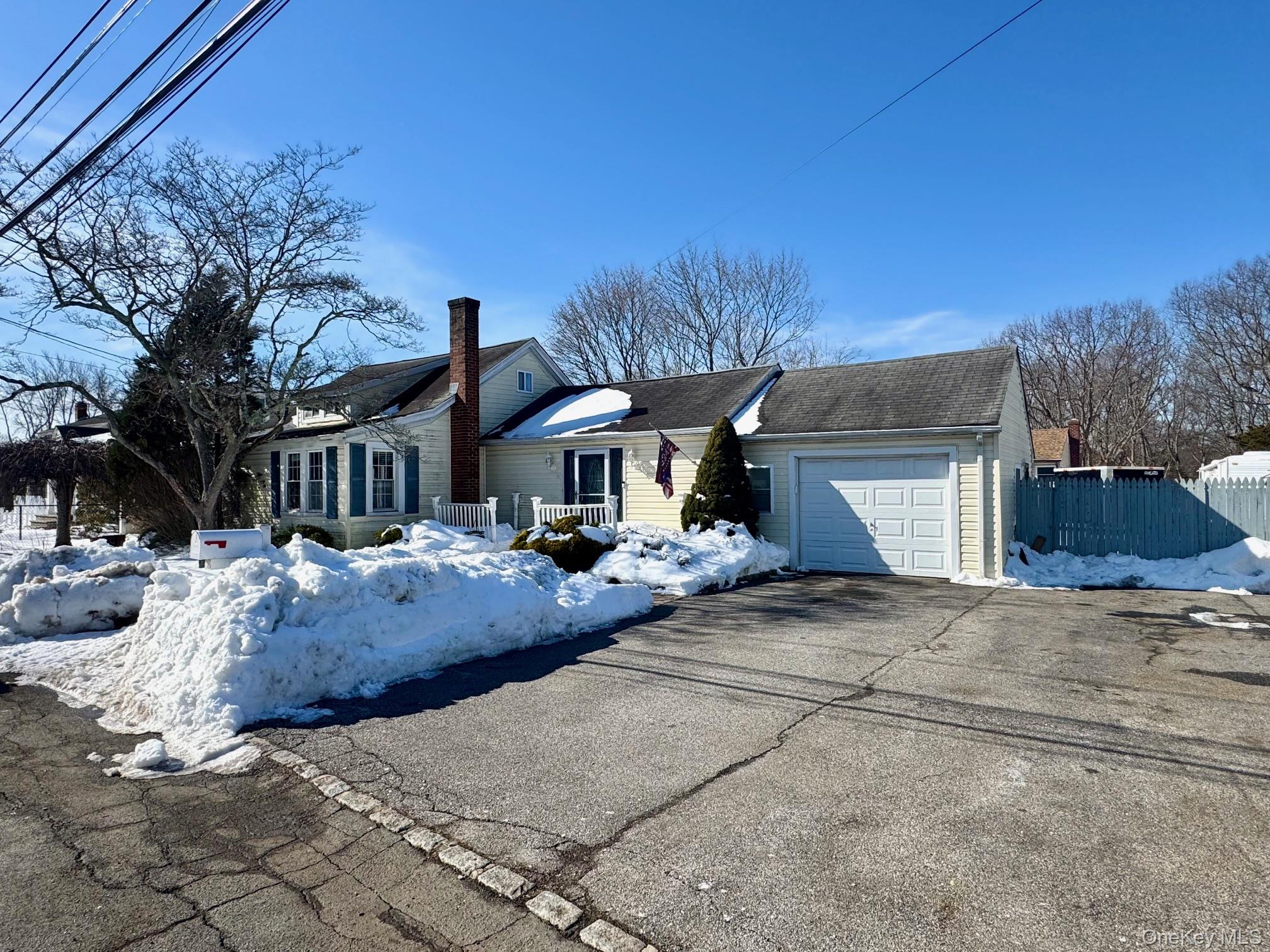 #1 photo, 21 Cherry Street, East Northport , NY 11731