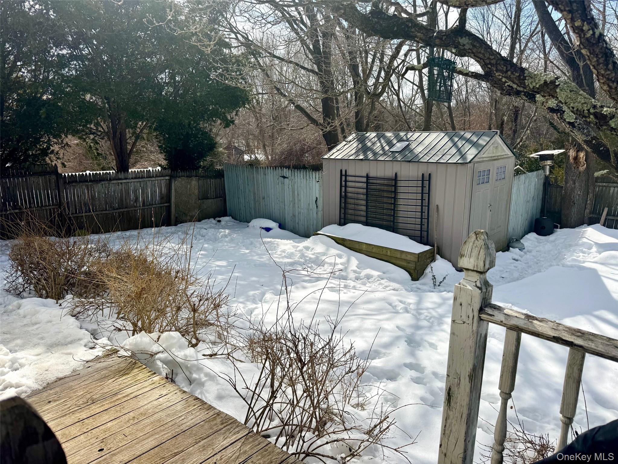 #17 photo, 21 Cherry Street, 東長島 East Northport , NY 11731