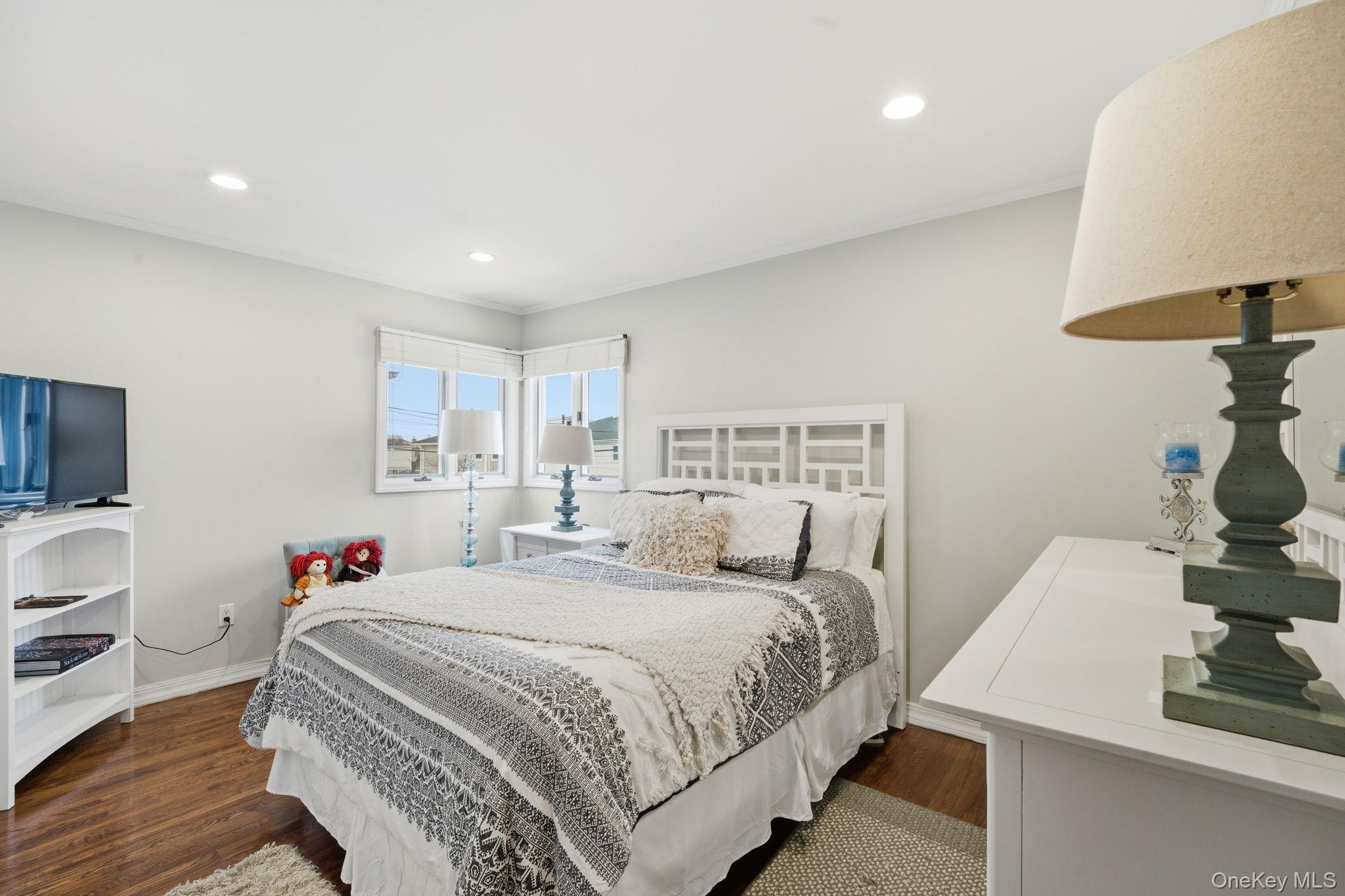 #12 photo, 16215 85th Street, 뉴욕퀸즈 Howard Beach , NY 11414