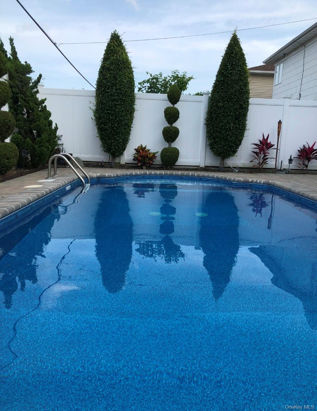 #14 photo, 16215 85th Street, 뉴욕퀸즈 Howard Beach , NY 11414