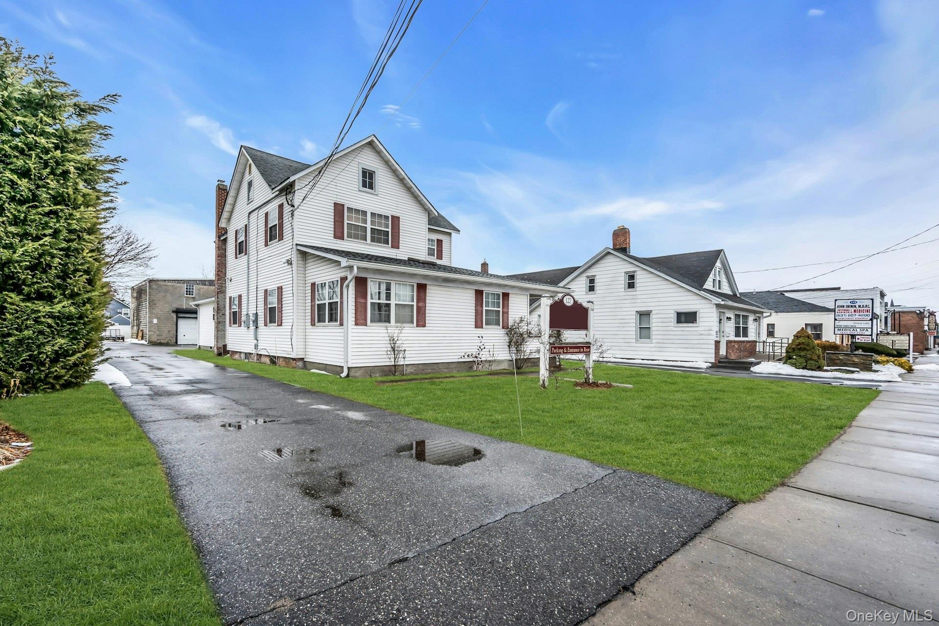 #2 photo, 127 N Ocean Avenue, Patchogue , NY 11772