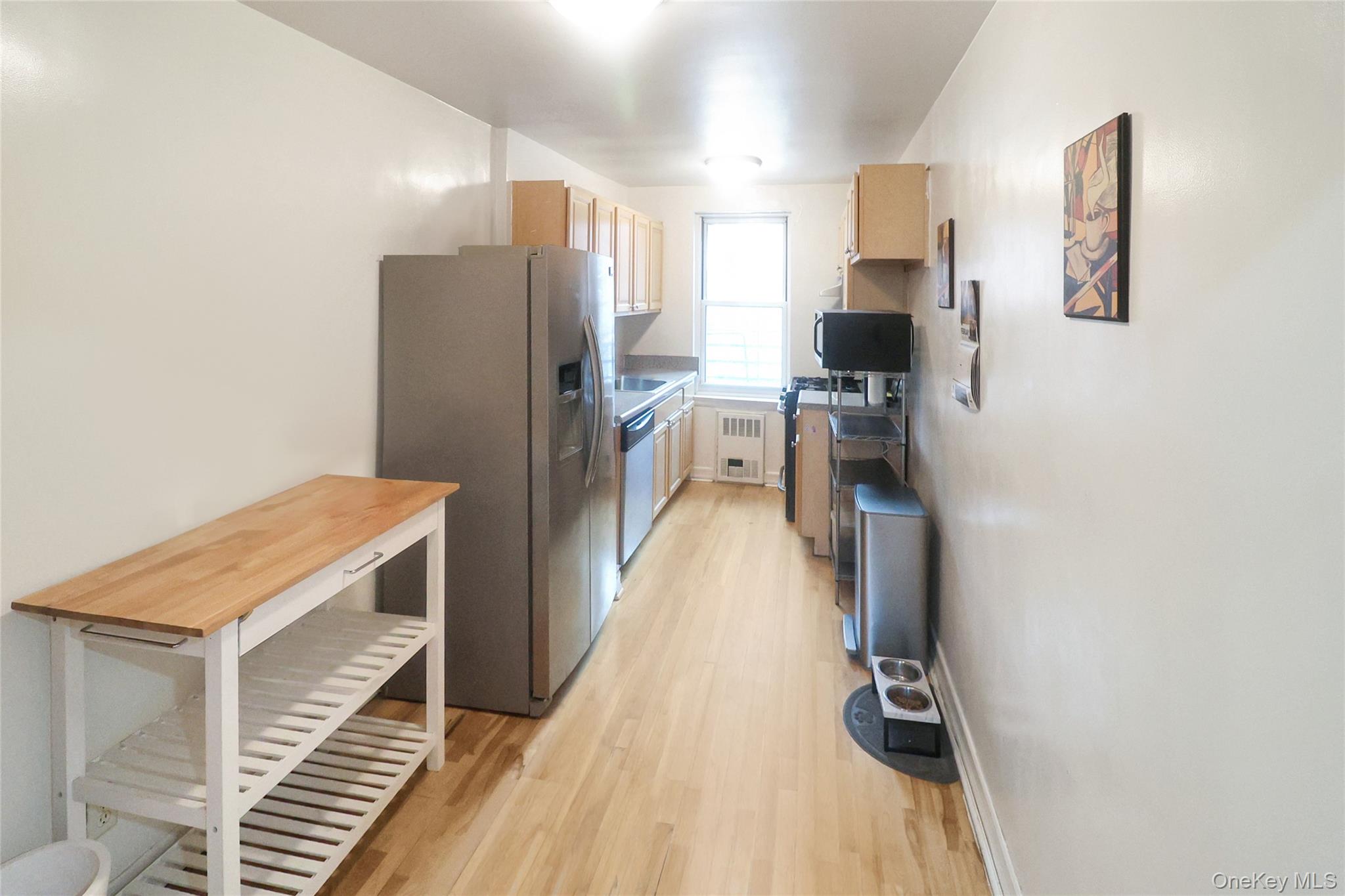 #13 photo, 1300 Midland Avenue, Yonkers , NY 10704