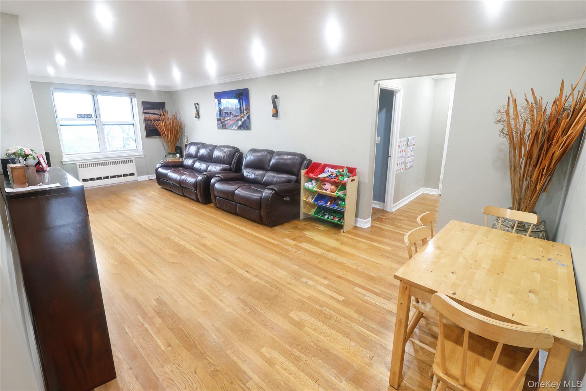 #9 photo, 1300 Midland Avenue, Yonkers , NY 10704