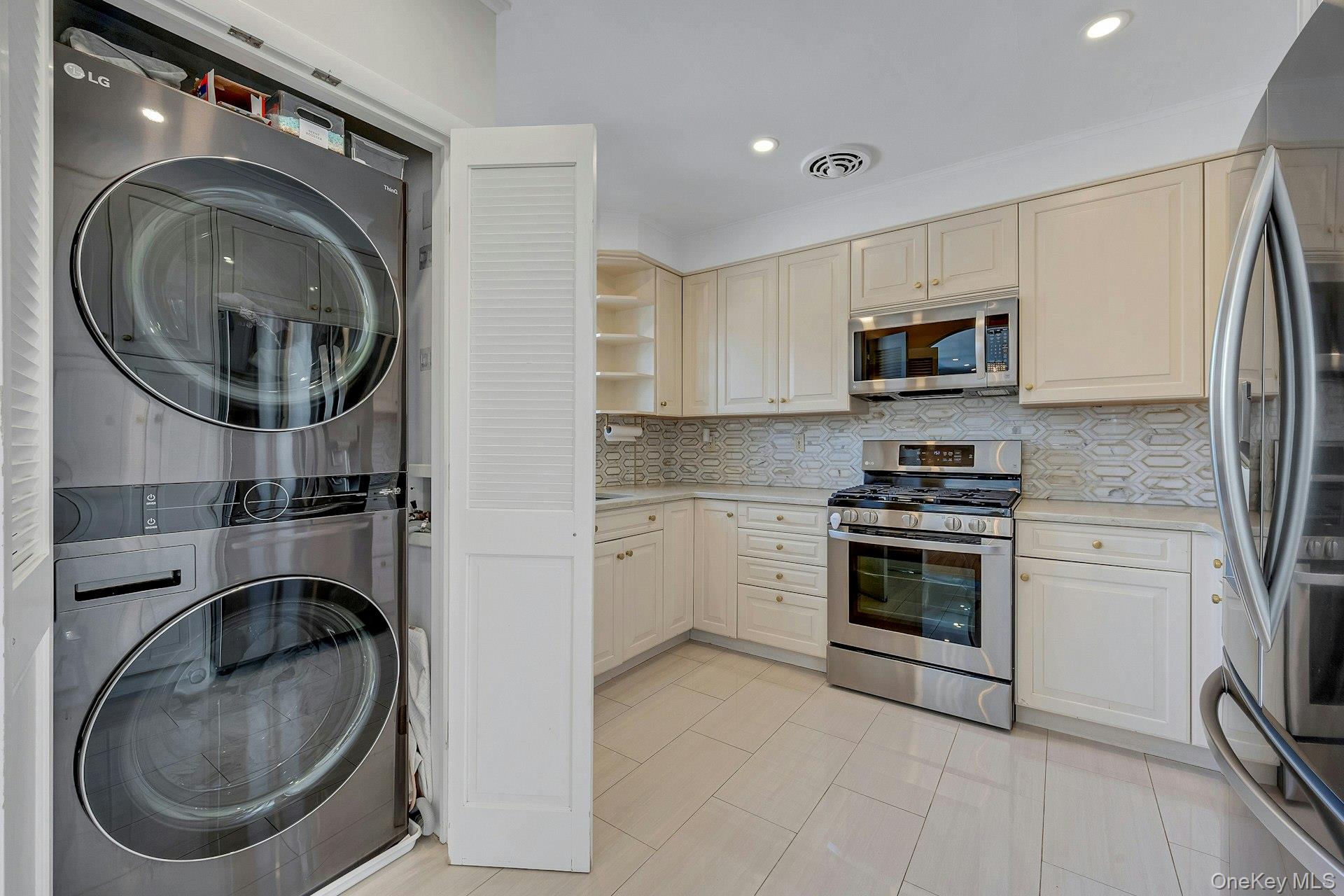 #16 photo, 2 Channing Place, Eastchester , NY 10709