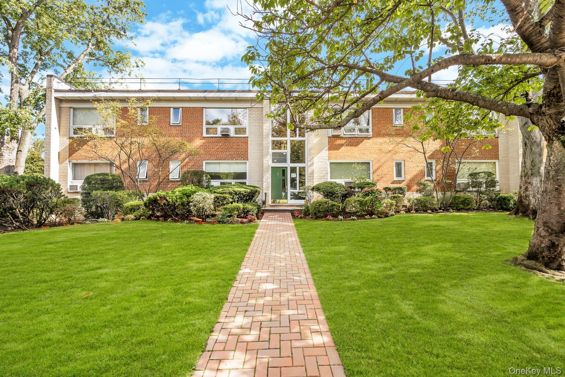 #2 photo, 2 Channing Place, Eastchester , NY 10709