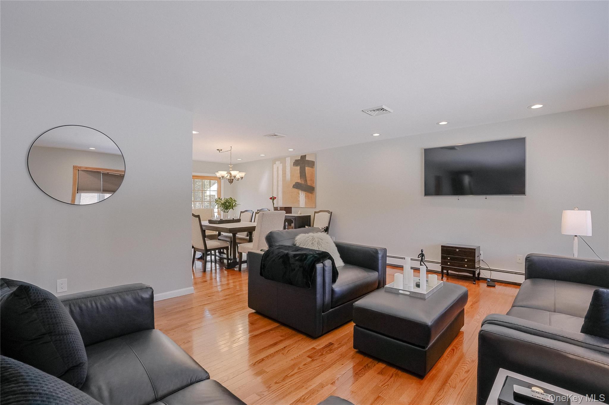 #6 photo, 410 Vineyard Avenue, Highland , NY 12528