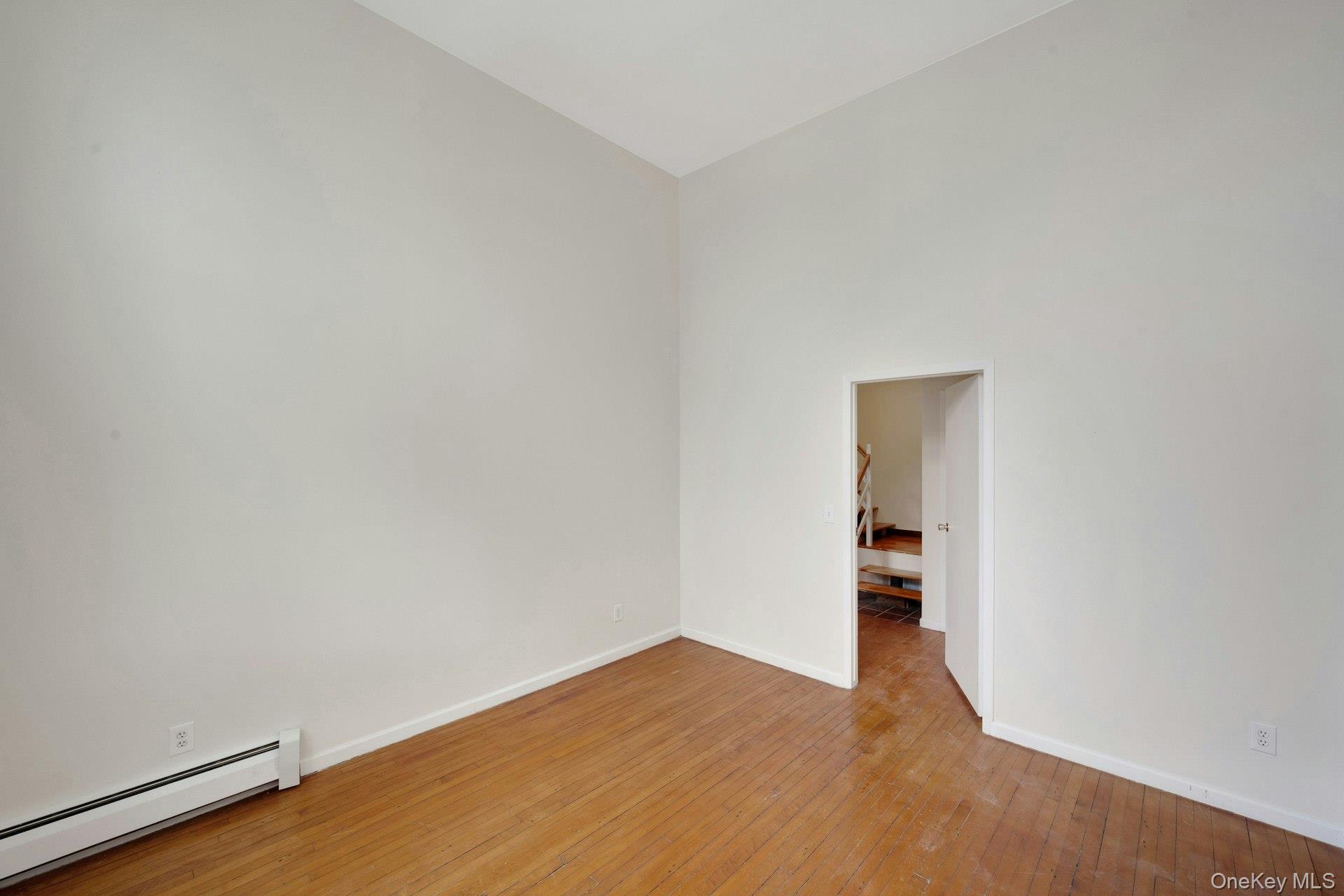 #19 photo, 190 Fordham Street, Bronx , NY 10464