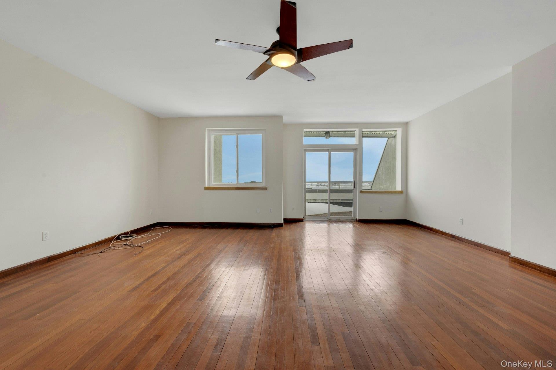 #4 photo, 190 Fordham Street, Bronx , NY 10464